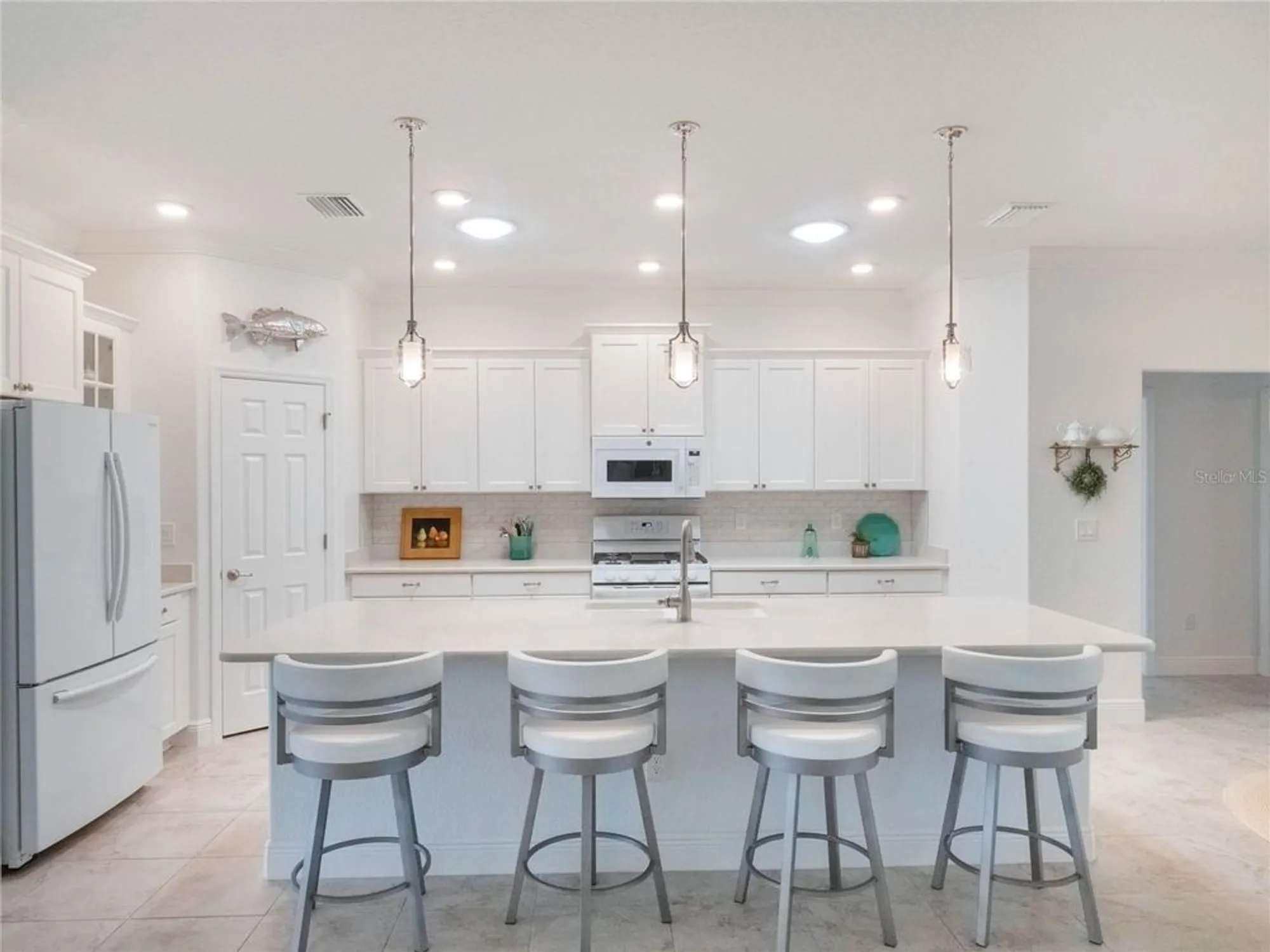 Property Slideshow image 13 of 47 | 26694 otter creek ln, Leesburg, FL, 34748