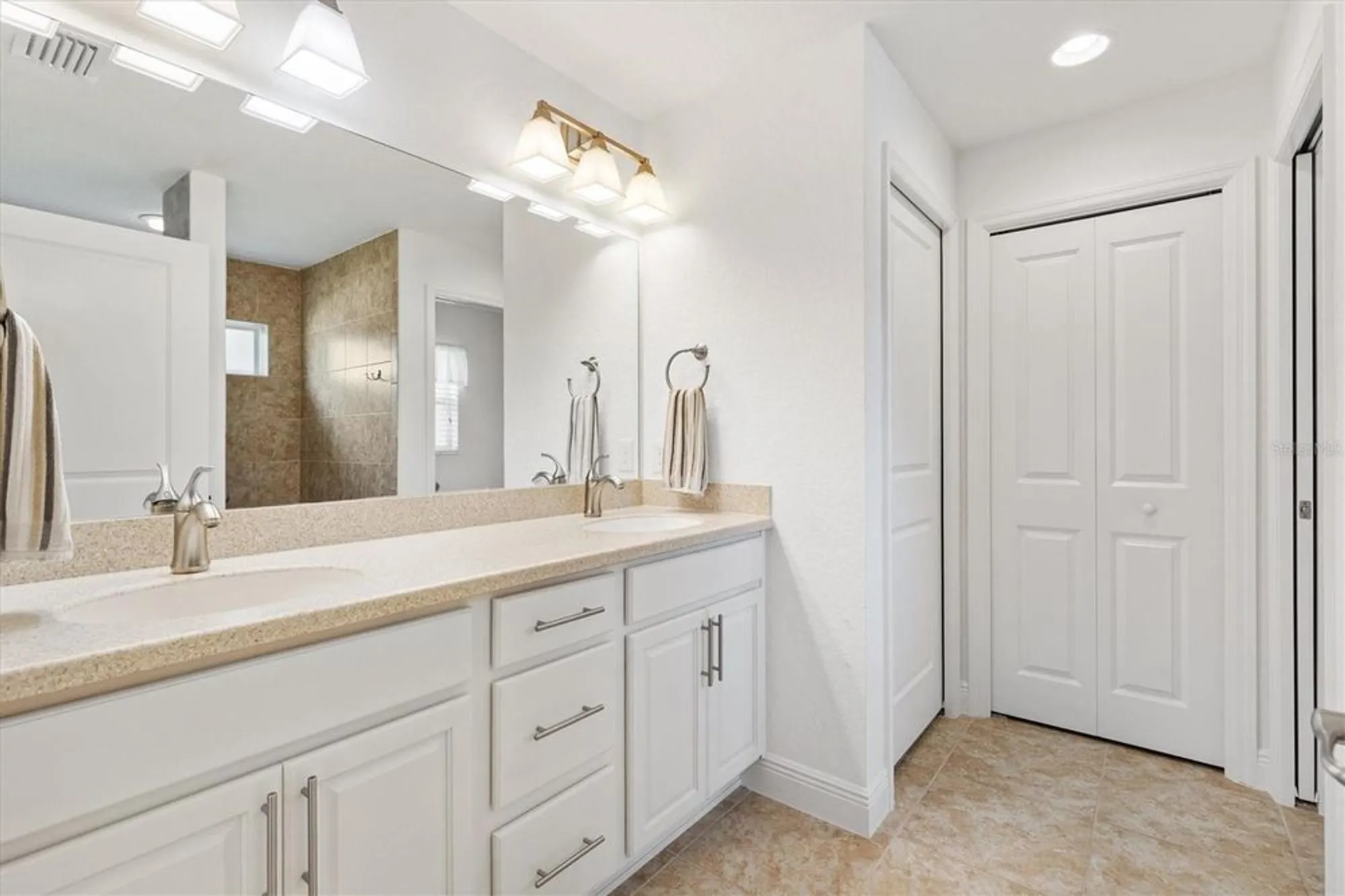Property Slideshow image 22 of 41 | 10404 silver maple ave, Oxford, FL, 34484