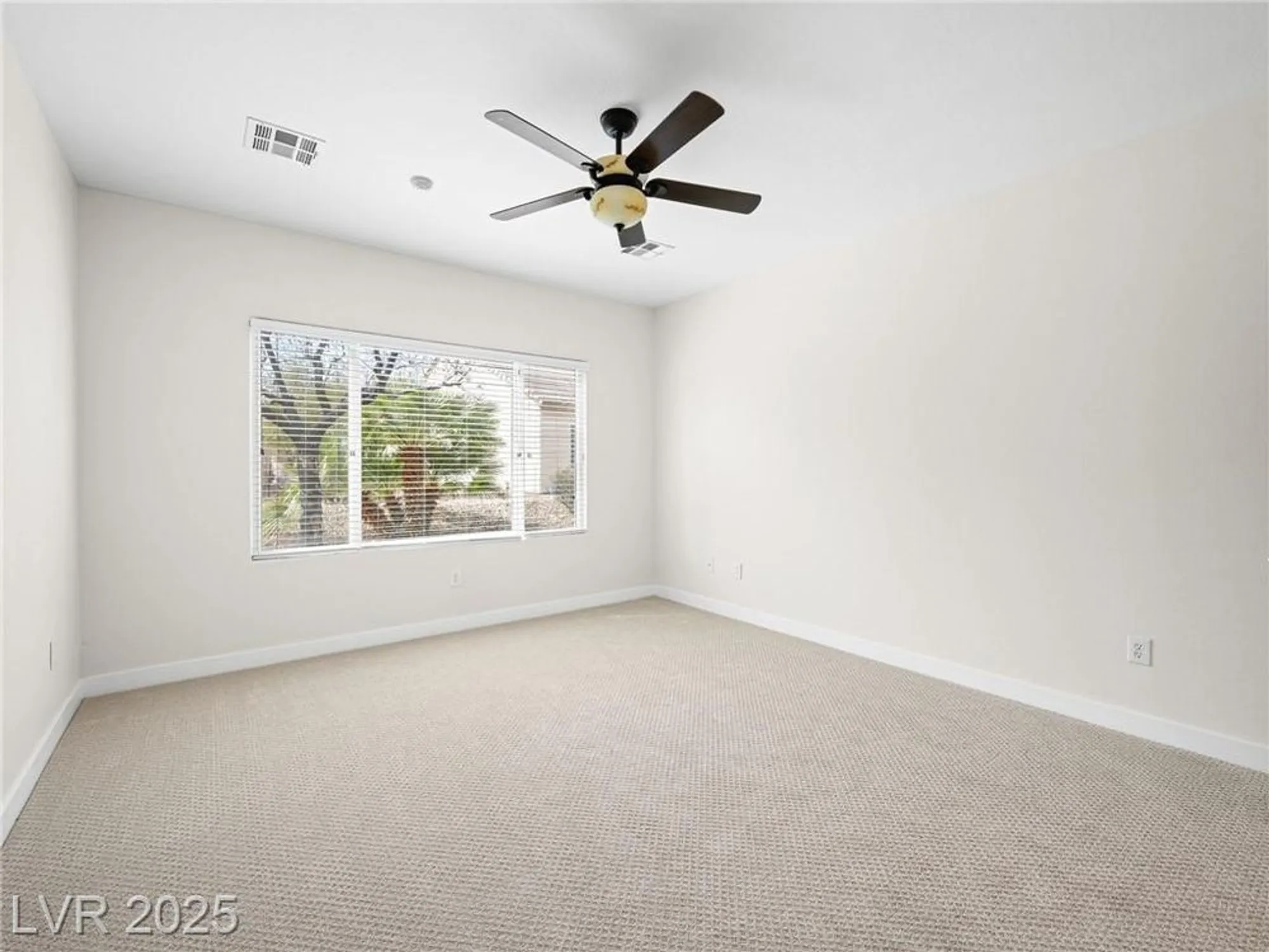 Property Slideshow image 9 of 32 | 7757 coast jay st, North Las Vegas, NV, 89084
