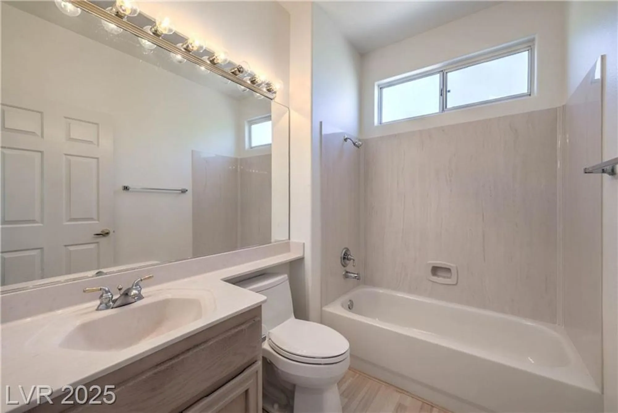 Property Slideshow image 33 of 52 | 1717 warrington dr, Henderson, NV, 89052