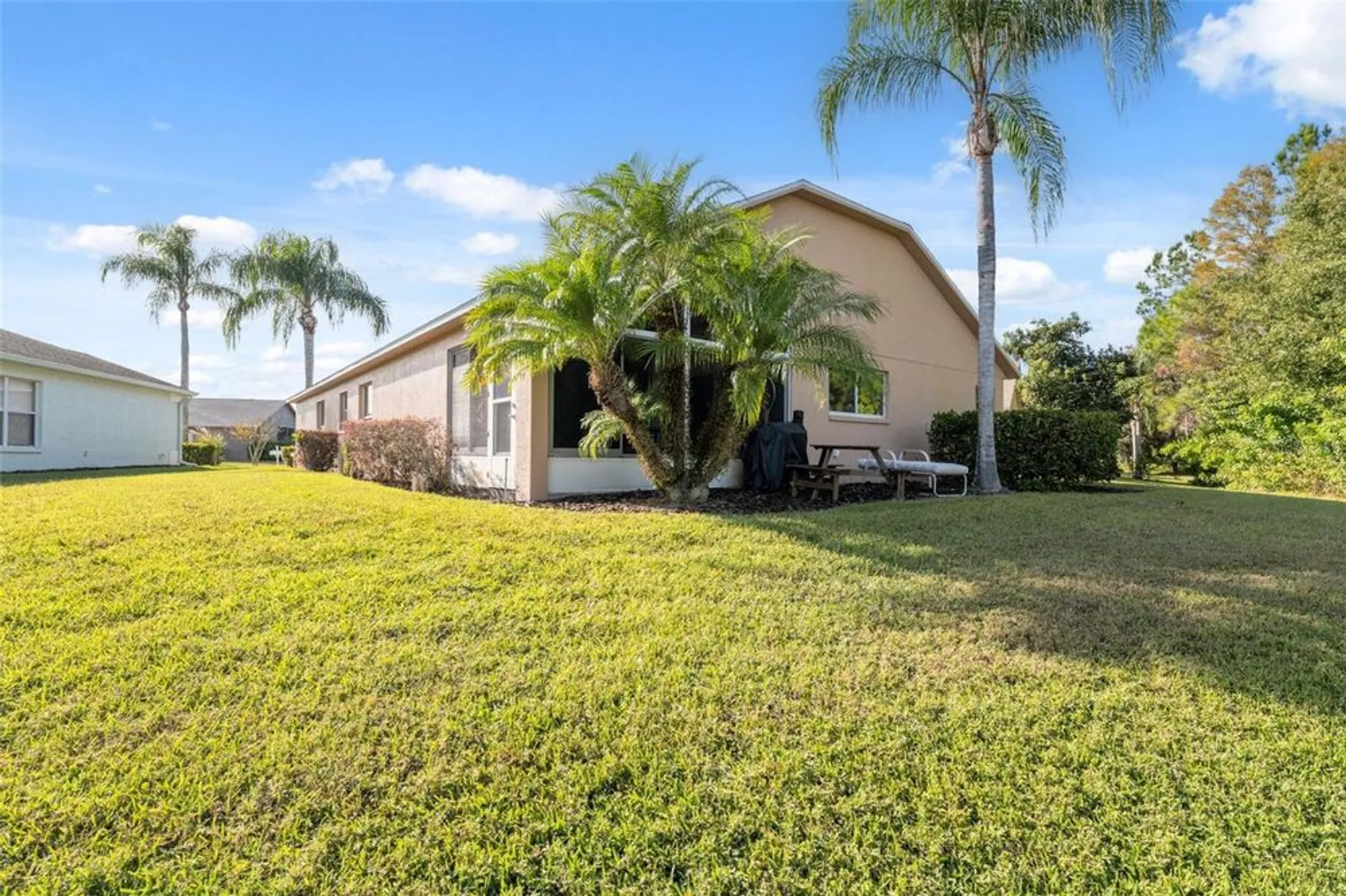 Property Slideshow image 38 of 78 | 1201 dustan pl, Trinity, FL, 34655