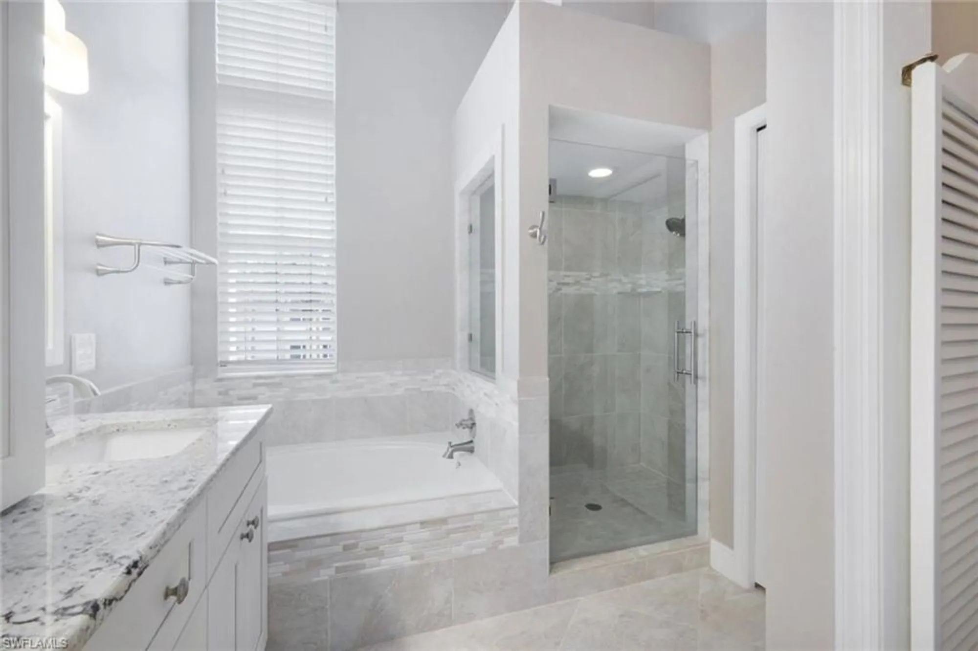 Property Slideshow image 15 of 20 | 25208 pelican creek cir 201, Bonita Springs, FL, 34134