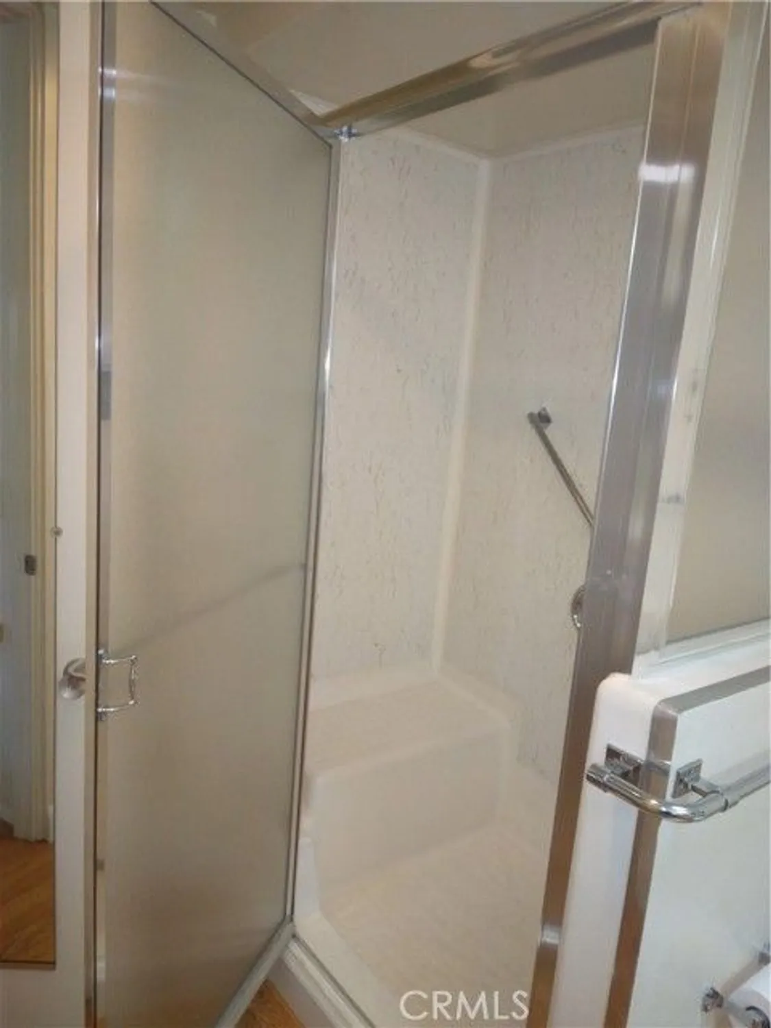 Property Slideshow image 18 of 23 | 13061 del monte dr, Seal Beach, CA, 90740