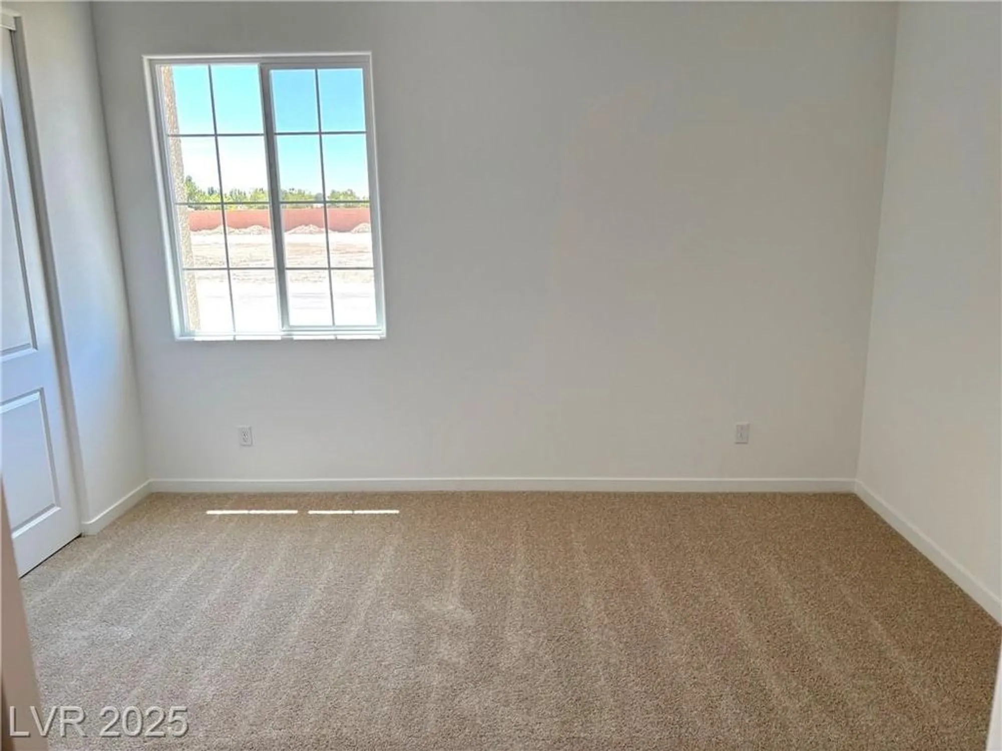 Property Slideshow image 4 of 29 | 5704 e badlands ln, Pahrump, NV, 89061