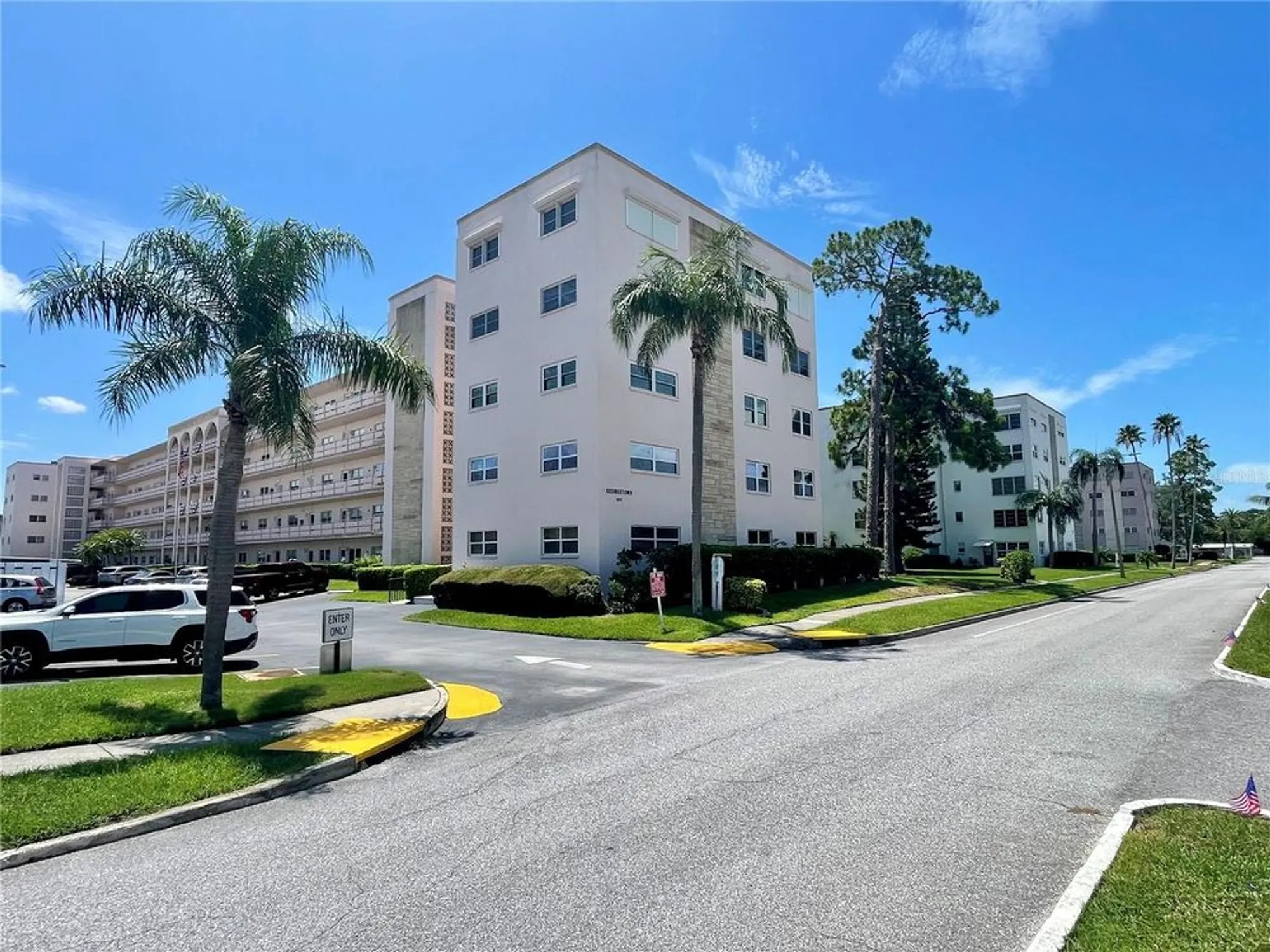 Property Slideshow image 70 of 73 | 5623 80th st n unit 406, Saint Petersburg, FL, 33709