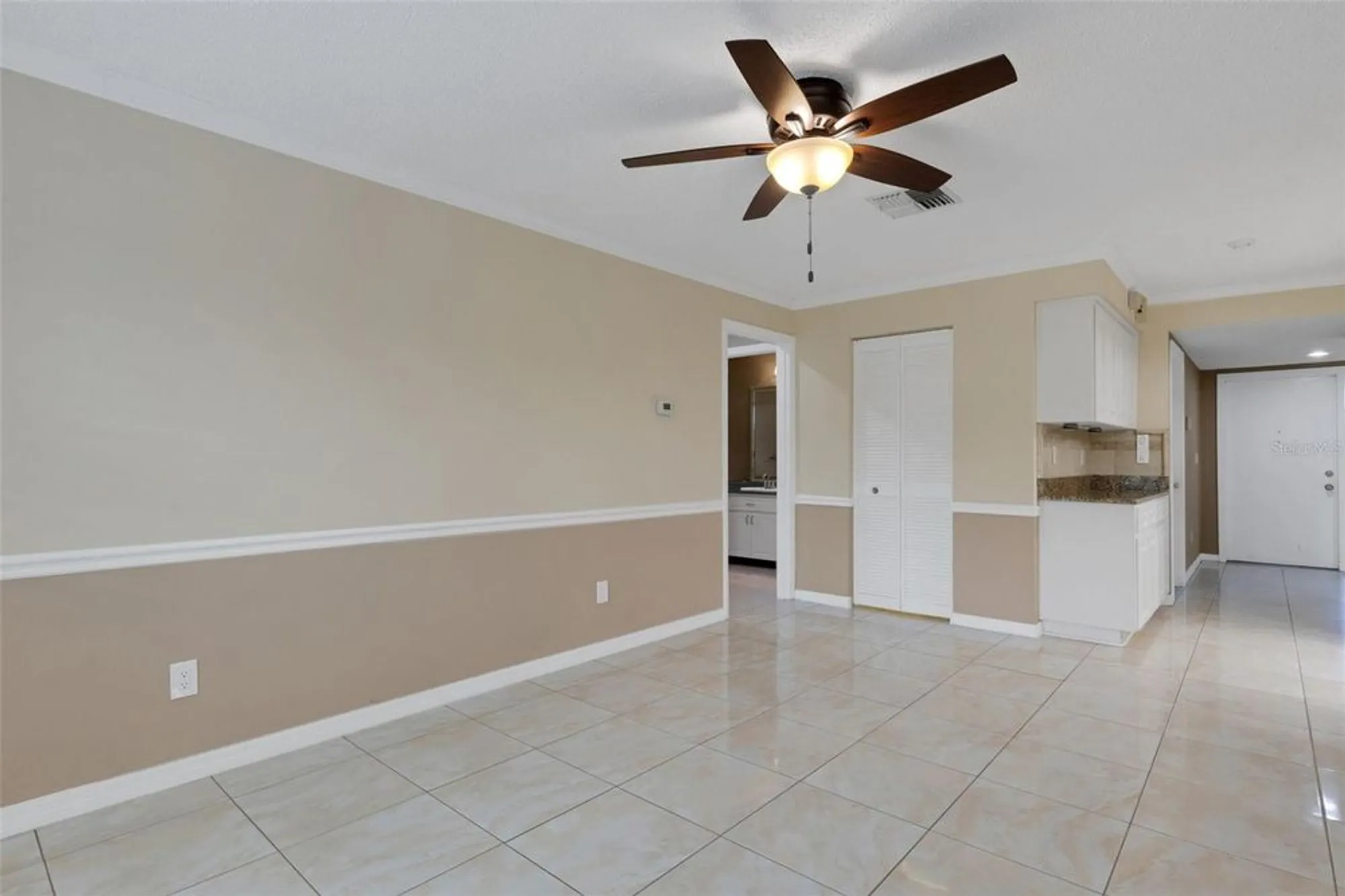 Property Slideshow image 31 of 90 | 3098 e dorchester dr, Palm Harbor, FL, 34684