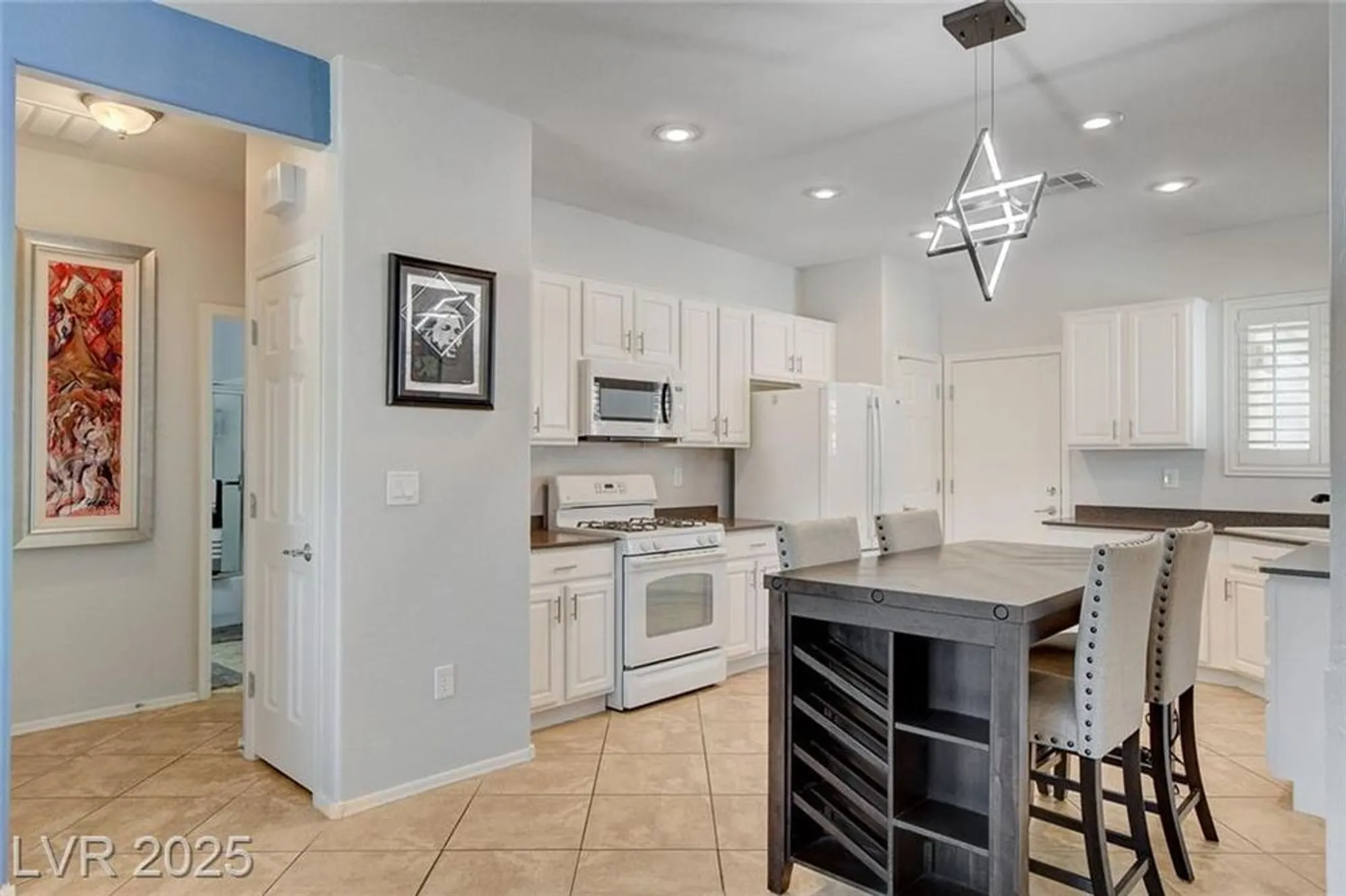 Property Slideshow image 14 of 72 | 2576 binary stars st, Henderson, NV, 89044