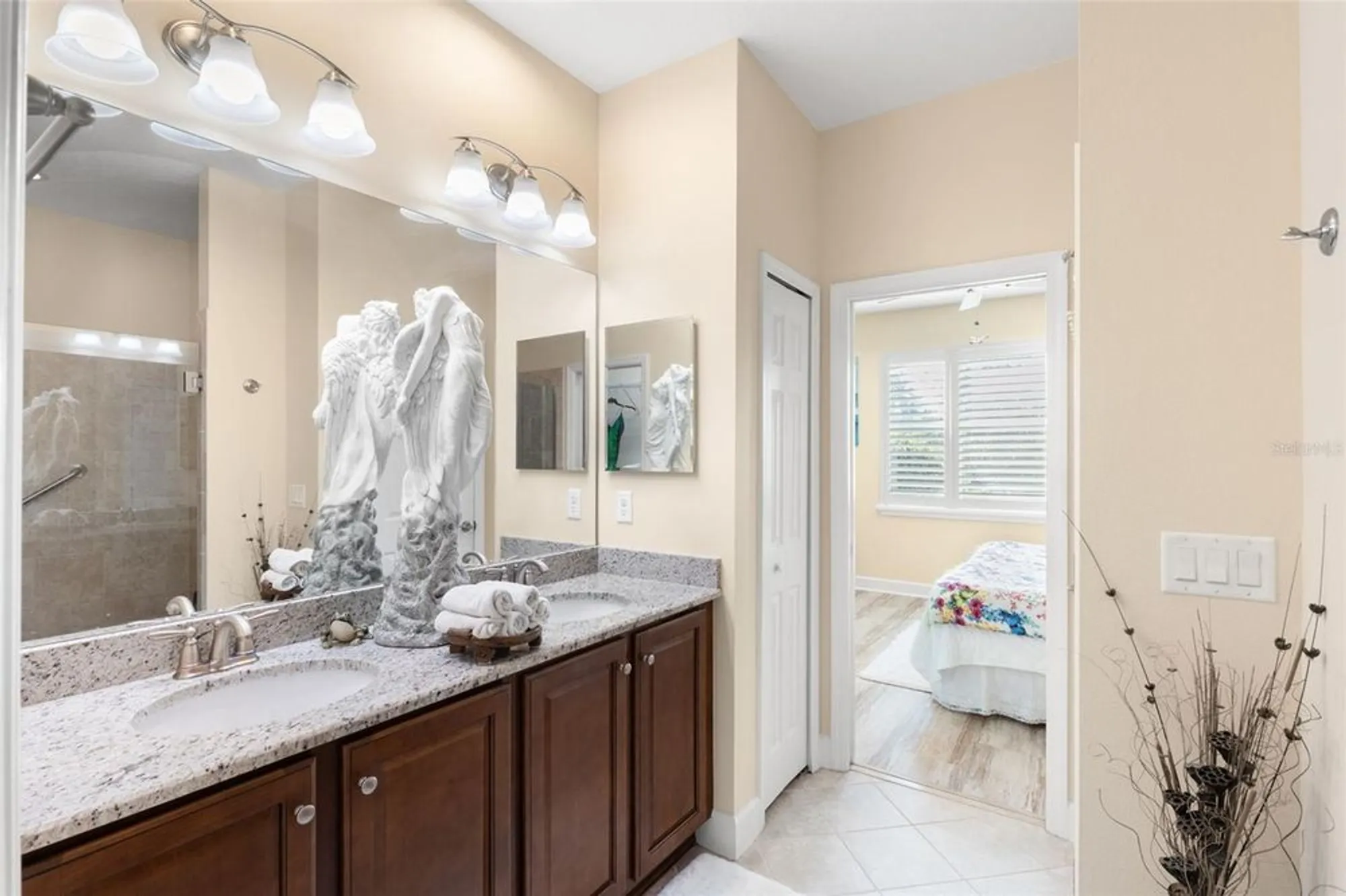 Property Slideshow image 31 of 66 | 2346 oakley green dr, Sun City Center, FL, 33573
