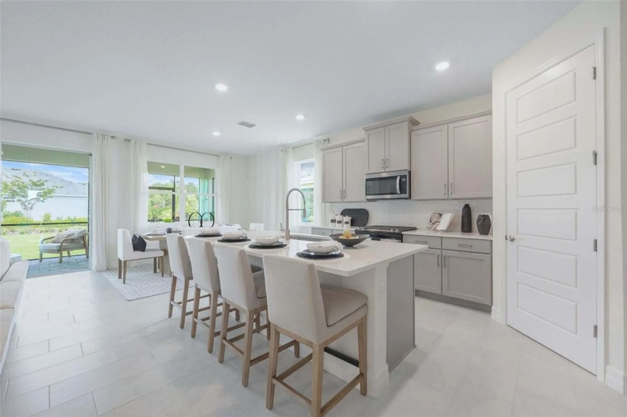 Property Slideshow image 17 of 36 | 3972 kennebunk loop, Mount Dora, FL, 32757