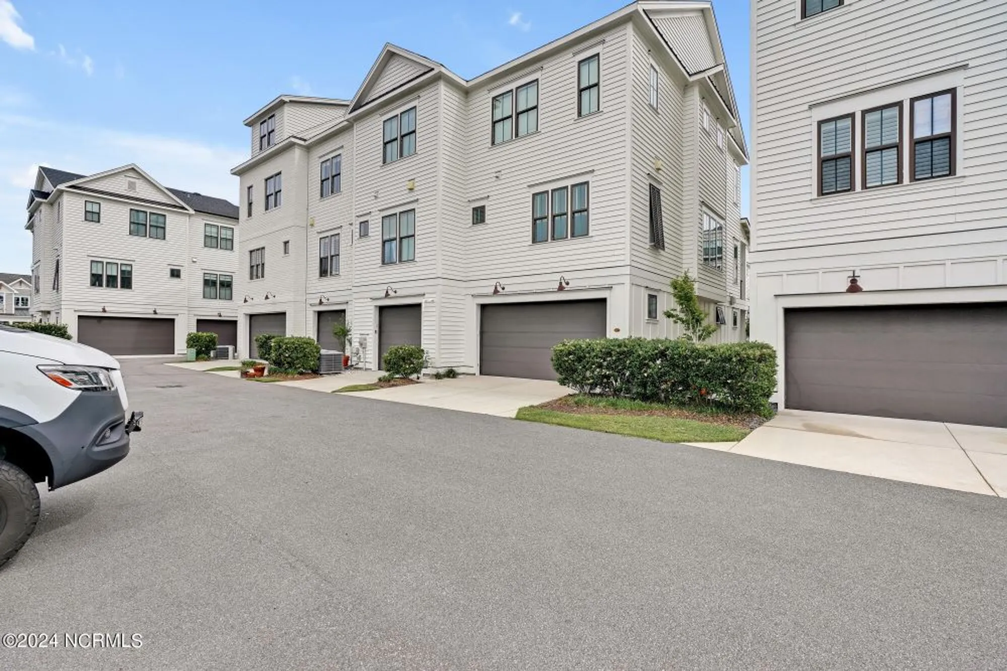 Property Slideshow image 35 of 70 | 14 hobie run, Wilmington, NC, 28412