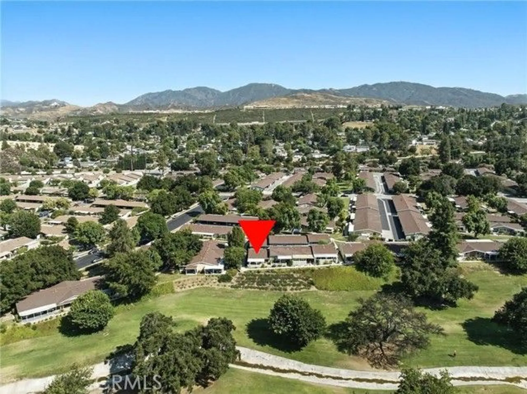 Property Slideshow image 30 of 53 | 26745 oak crossing rd d, Newhall, CA, 91321