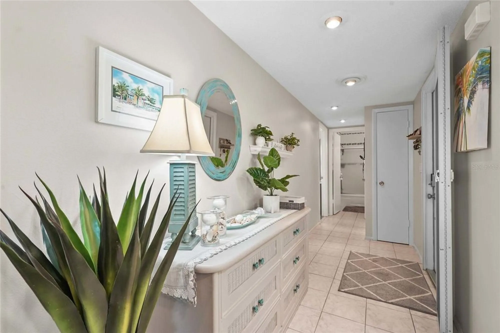 Property Slideshow image 7 of 39 | 2531 riverbluff pkwy # v181, Sarasota, FL, 34231