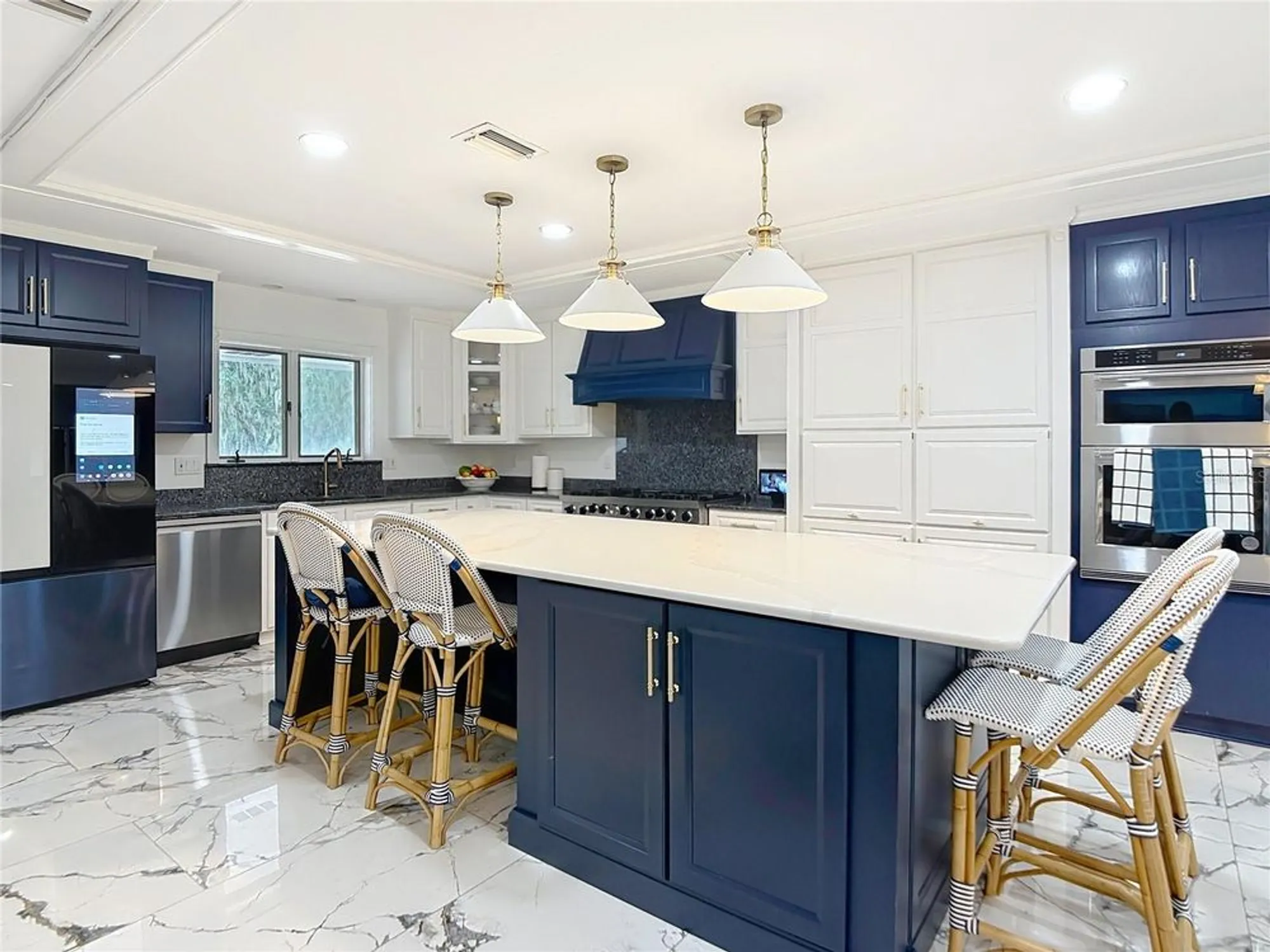 Property Slideshow image 8 of 33 | 2130 sw 37th street rd, Ocala, FL, 34471