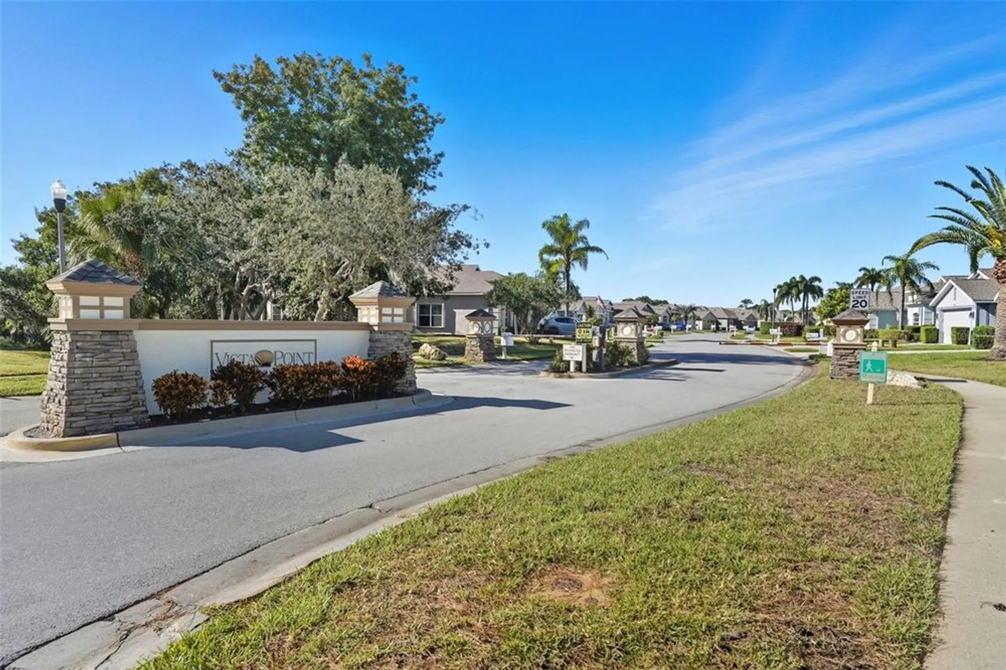 Property Slideshow image 29 of 34 | 2211 pleasant hill ln, Holiday, FL, 34691
