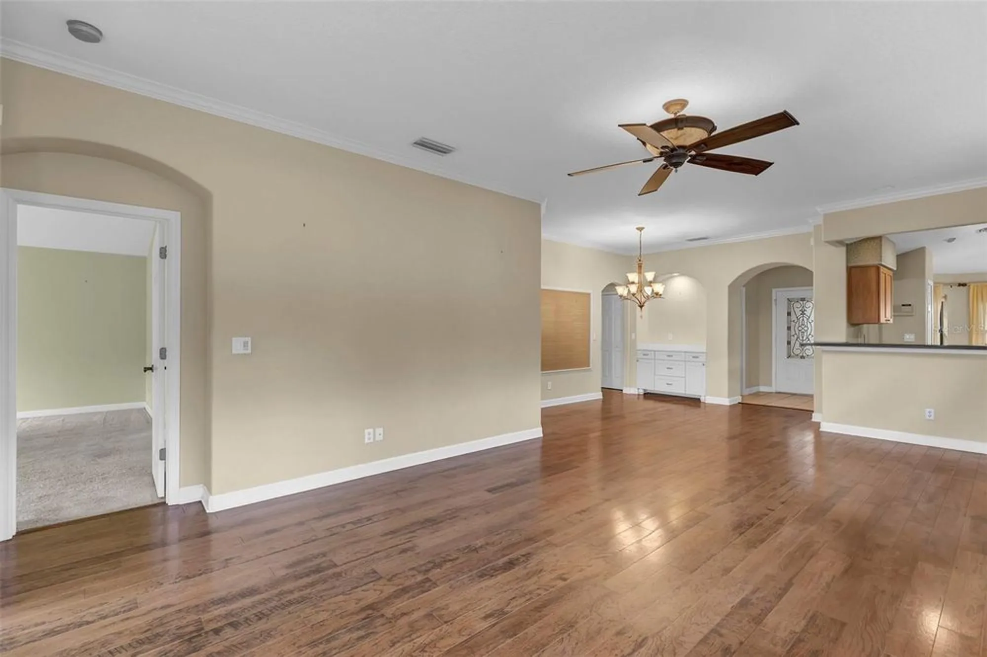 Property Slideshow image 13 of 58 | 8167 bridgeport bay cir, Mount Dora, FL, 32757