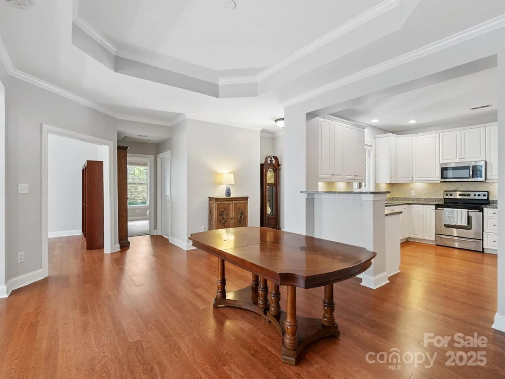 Property Slideshow image 7 of 37 | 10875 casetta dr, Matthews, NC, 28105