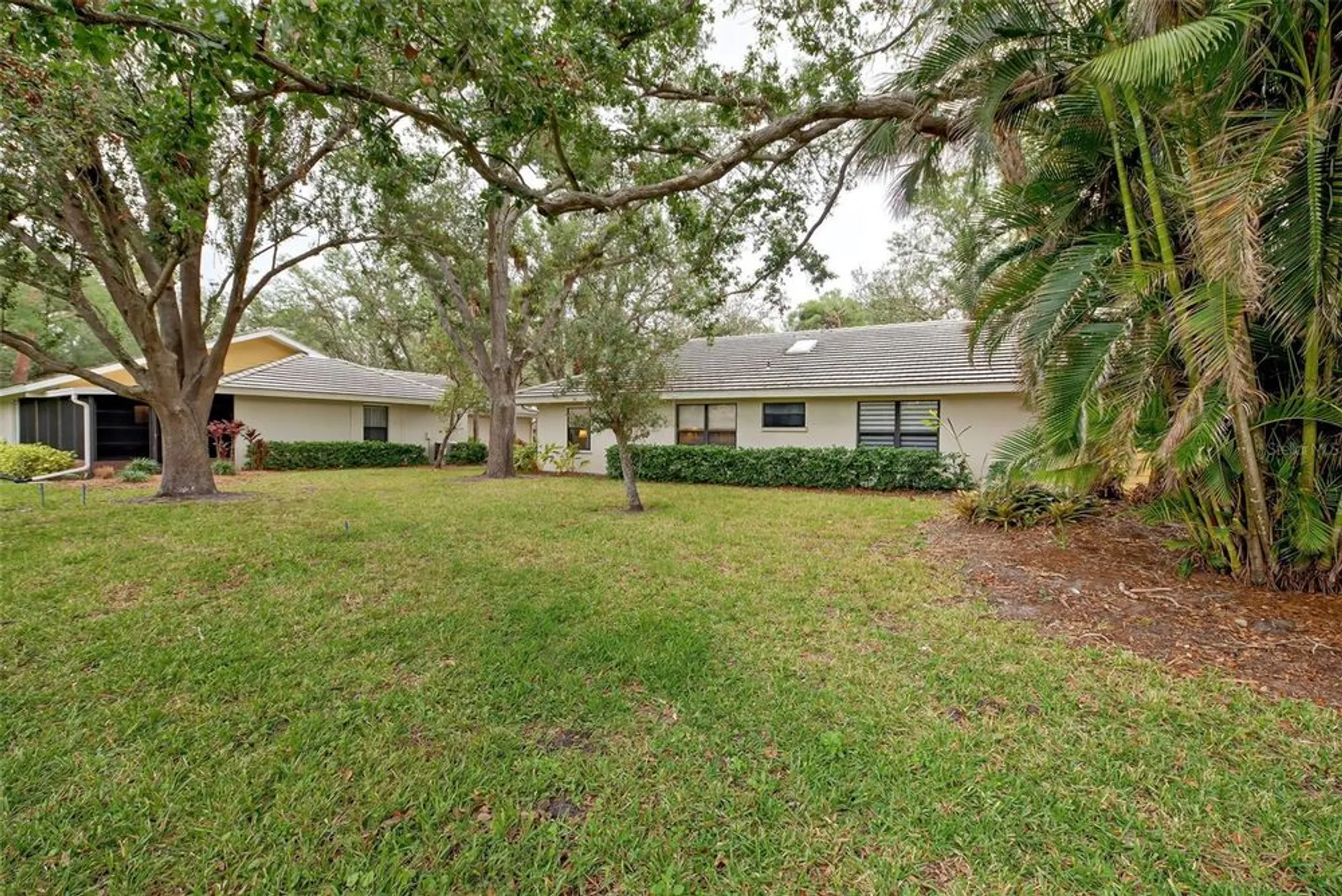 Property Slideshow image 45 of 68 | 263 southampton dr # 301, Venice, FL, 34293