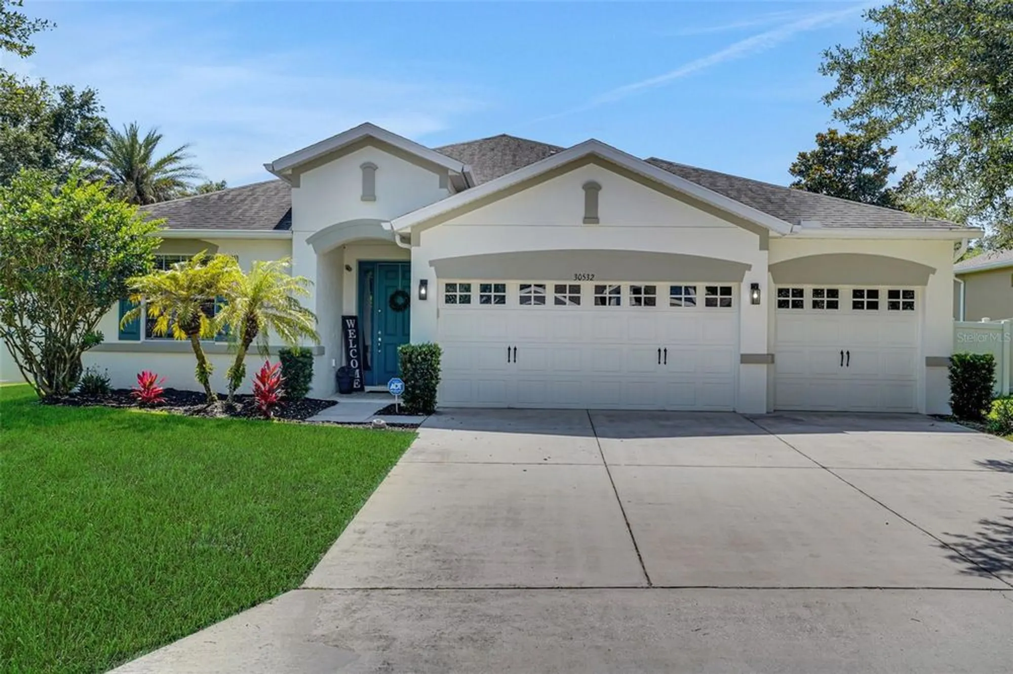 Property Slideshow image 4 of 49 | 30532 gidran ter, Mount Dora, FL, 32757