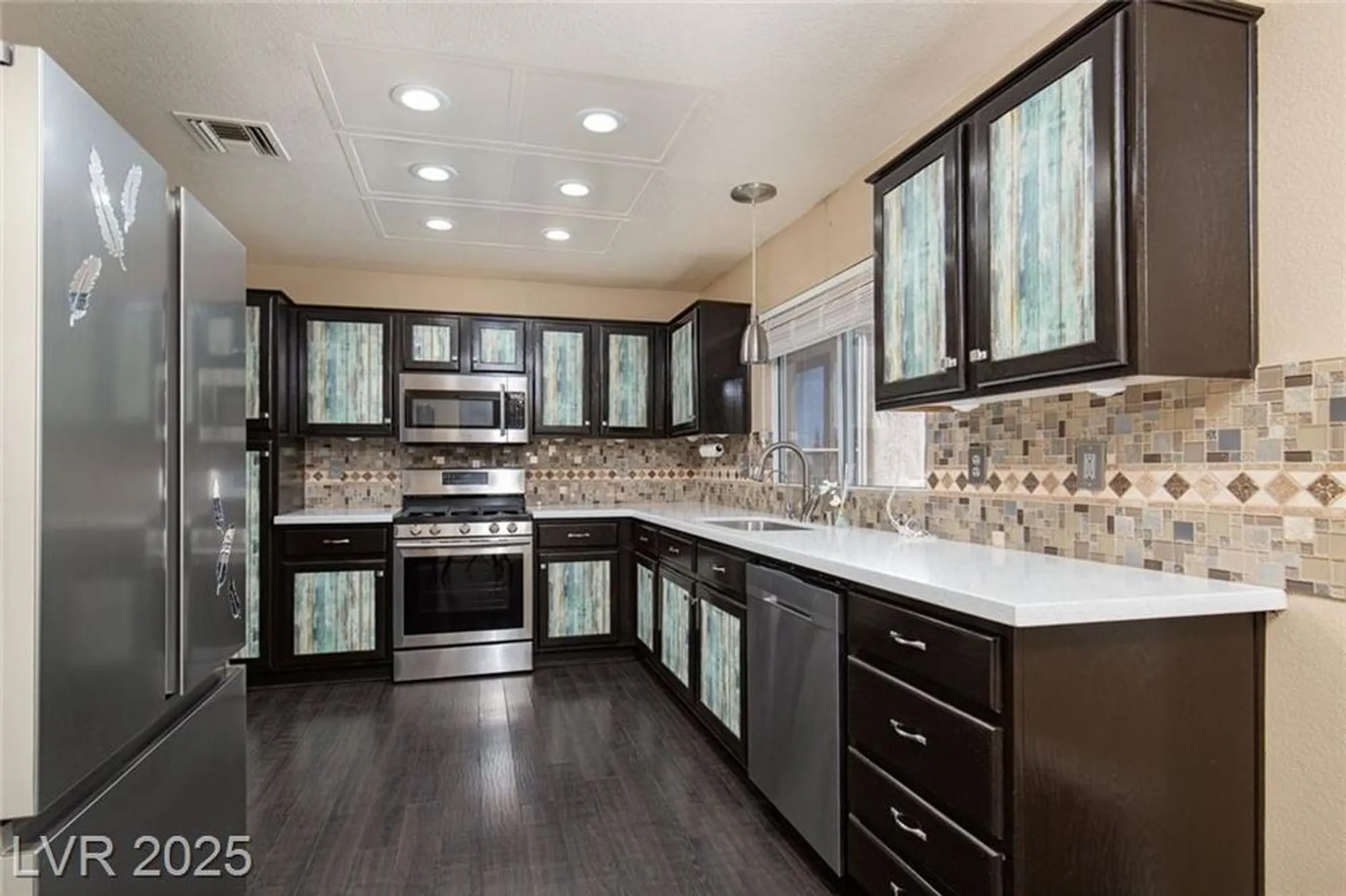 Property Slideshow image 9 of 33 | 9705 blue bell dr, Las Vegas, NV, 89134