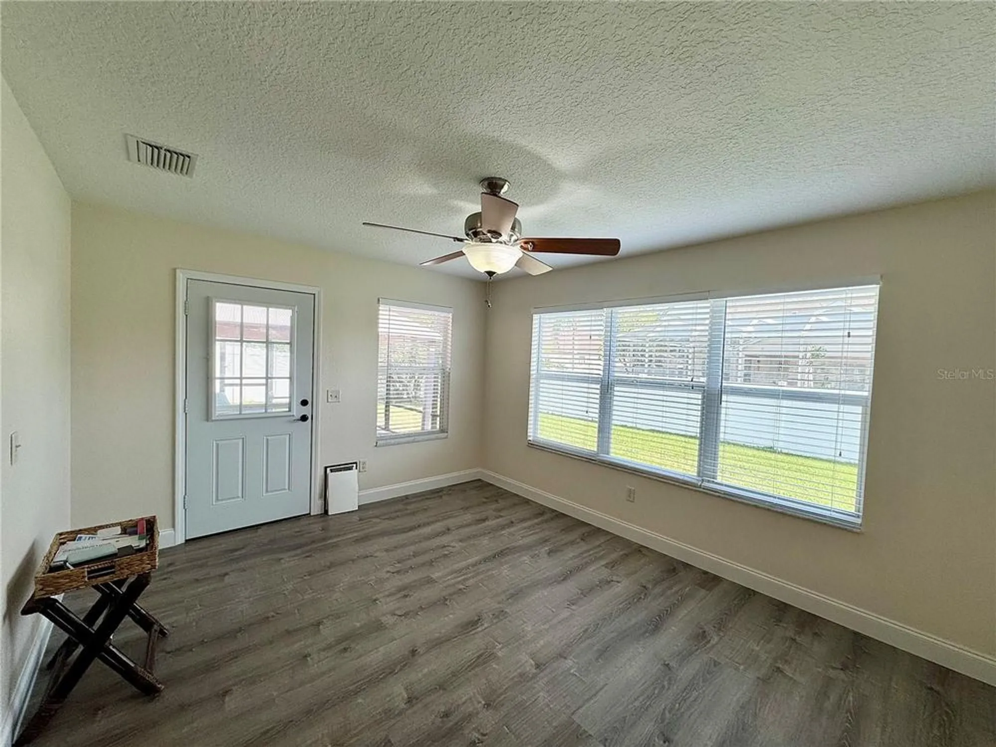 Property Slideshow image 13 of 35 | 12046 ne 51st cir, Oxford, FL, 34484