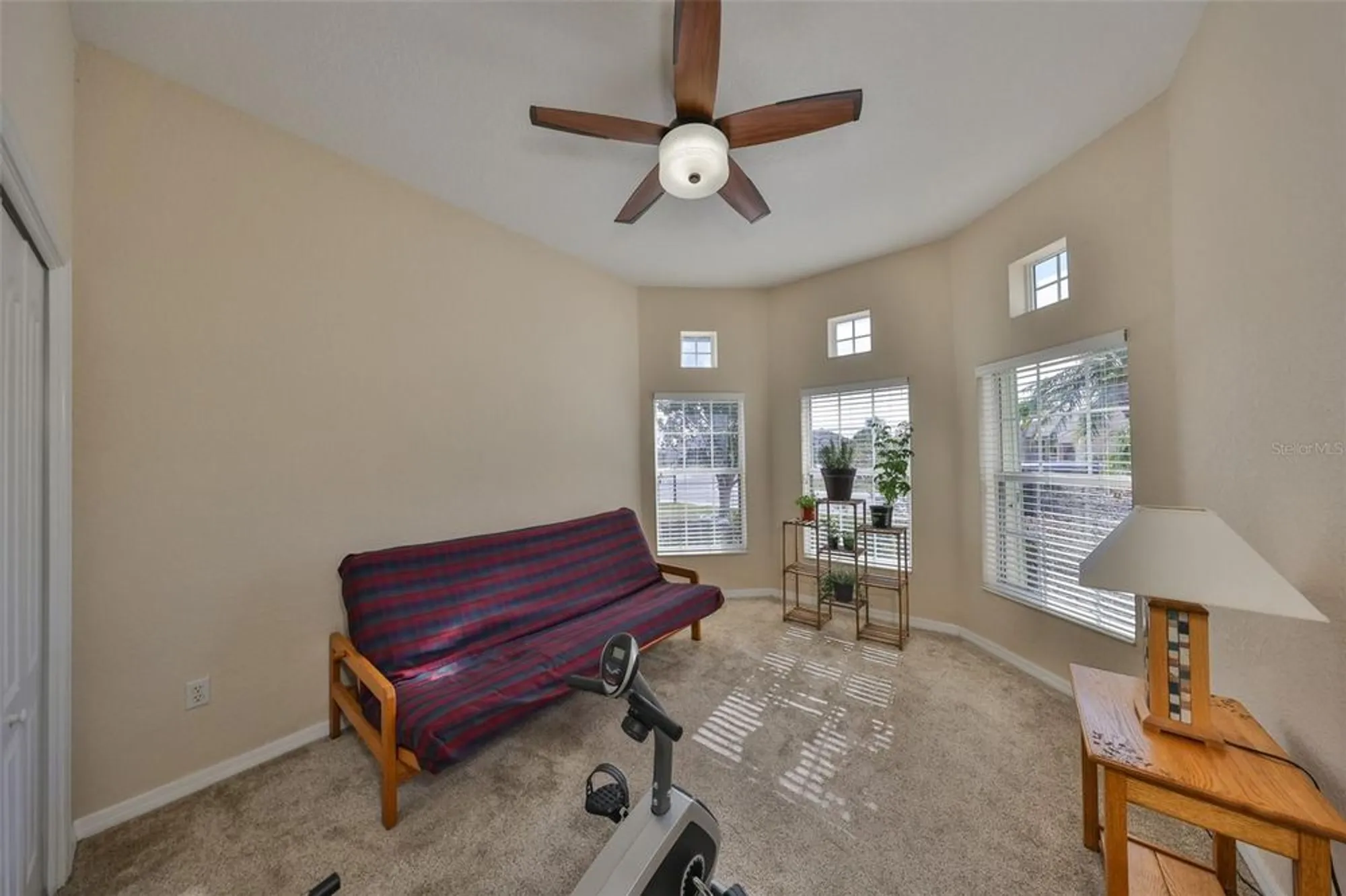 Property Slideshow image 15 of 35 | 1031 emerald dunes dr, Sun City Center, FL, 33573