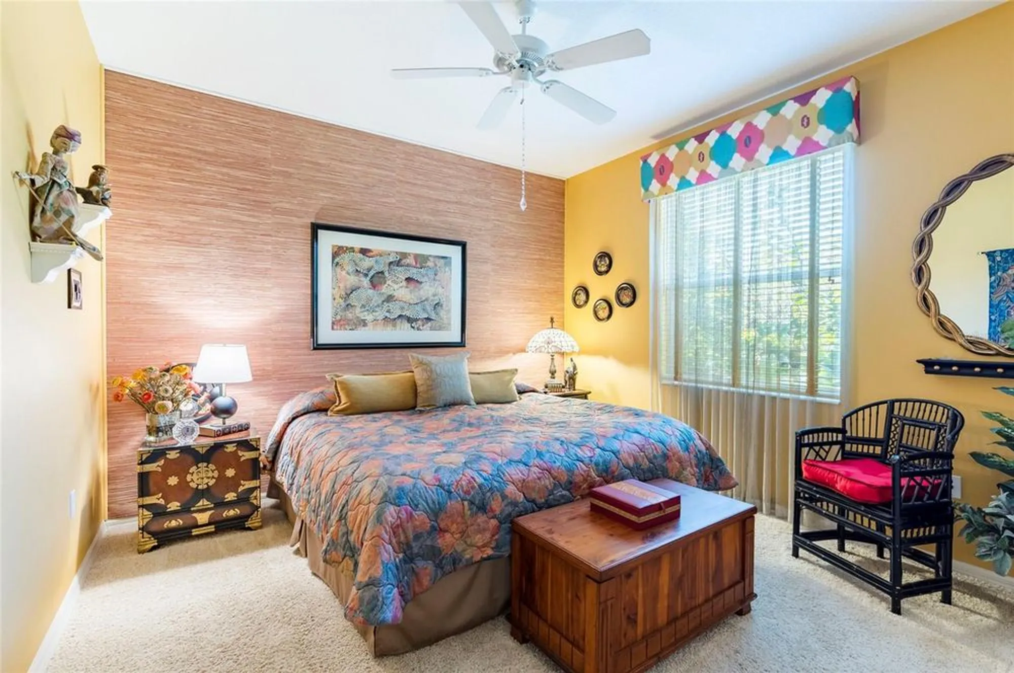 Property Slideshow image 35 of 50 | 4740 carrington cir, Sarasota, FL, 34243