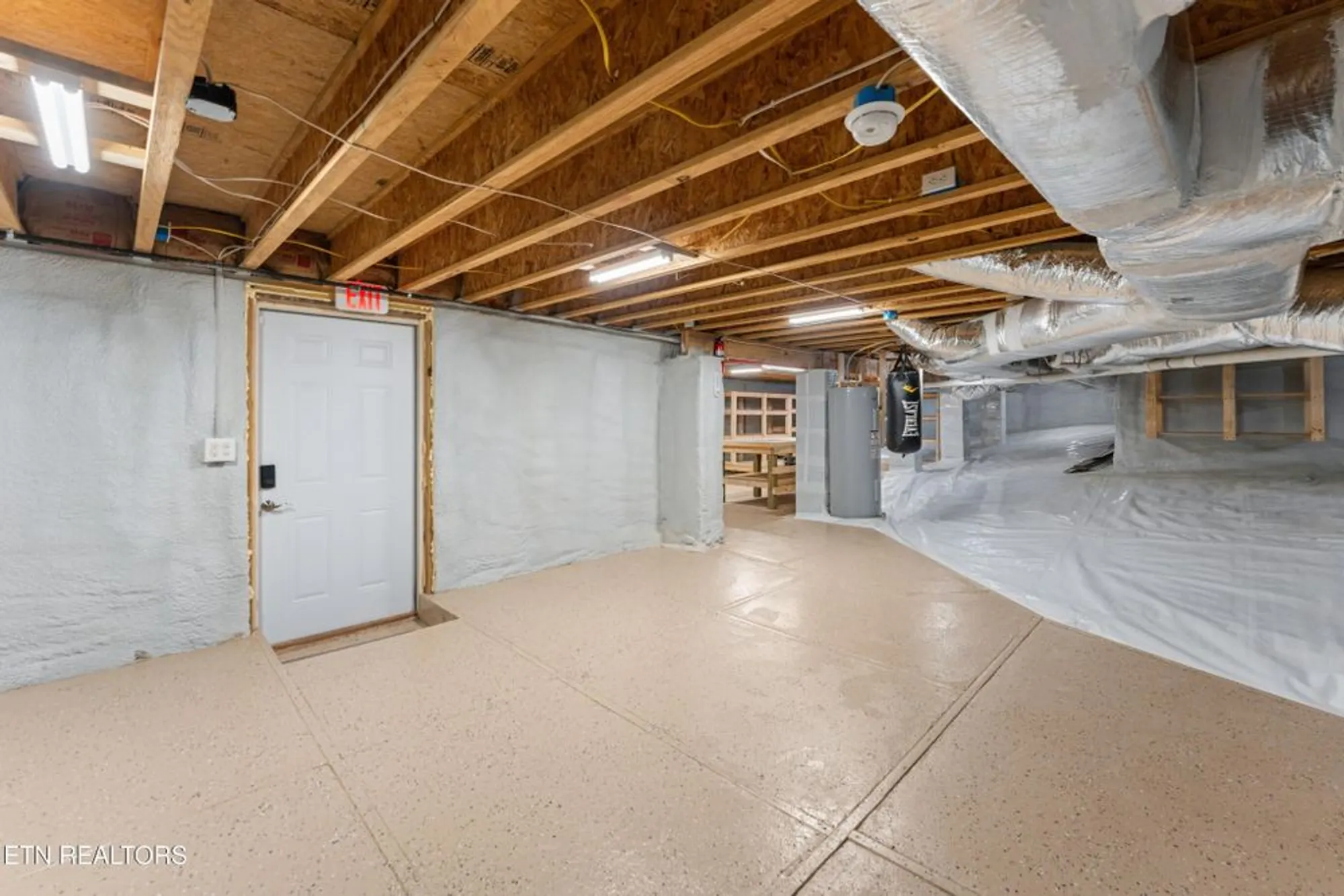 Property Slideshow image 39 of 46 | 116 leyden dr, Crossville, TN, 38558