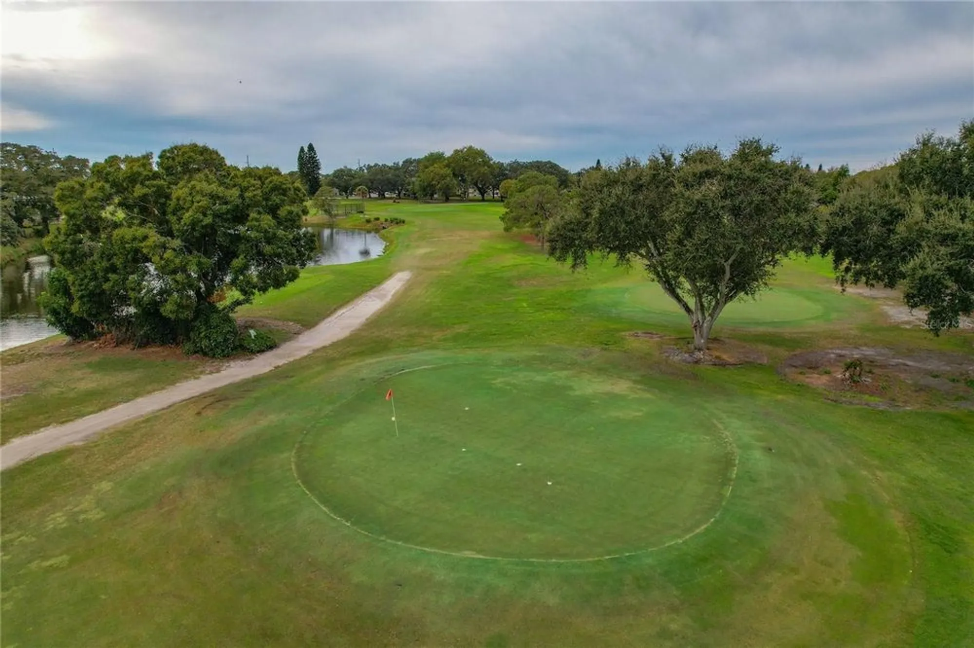 Property Slideshow image 21 of 39 | 2458 columbia dr 68, Clearwater, FL, 33763