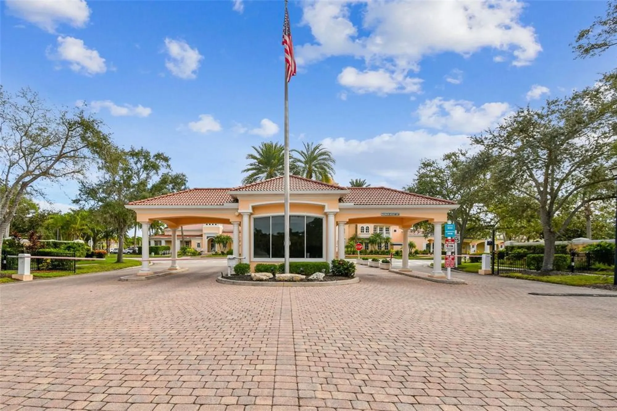 Property Slideshow image 41 of 82 | 5373 eliseo st, Sarasota, FL, 34238