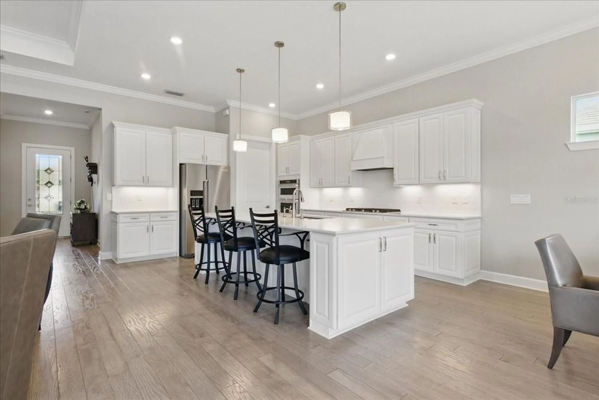 Property Slideshow image 16 of 58 | 10136 coral shore dr, Englewood, FL, 34223