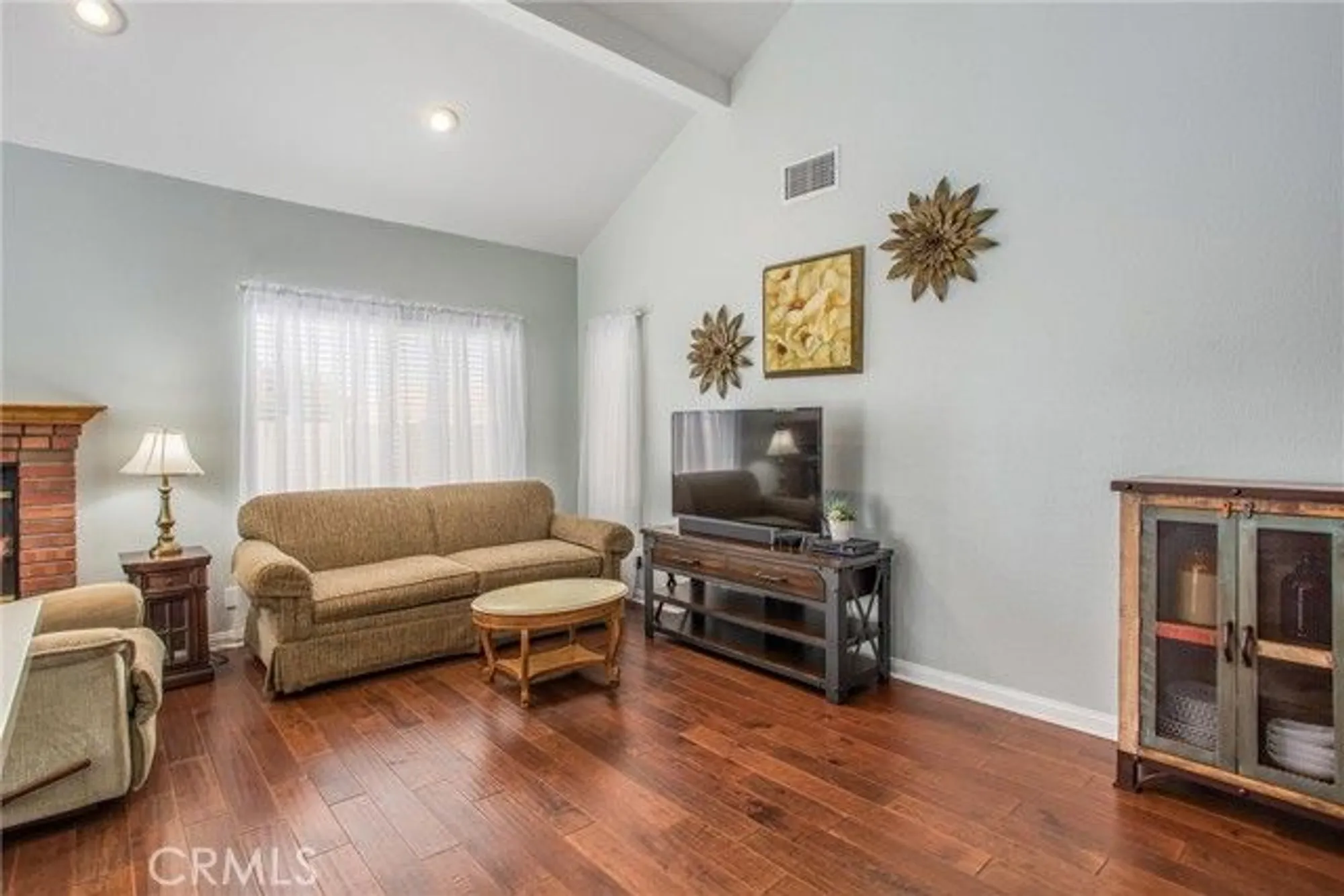 Property Slideshow image 13 of 43 | 518 s seminole cir, Banning, CA, 92220