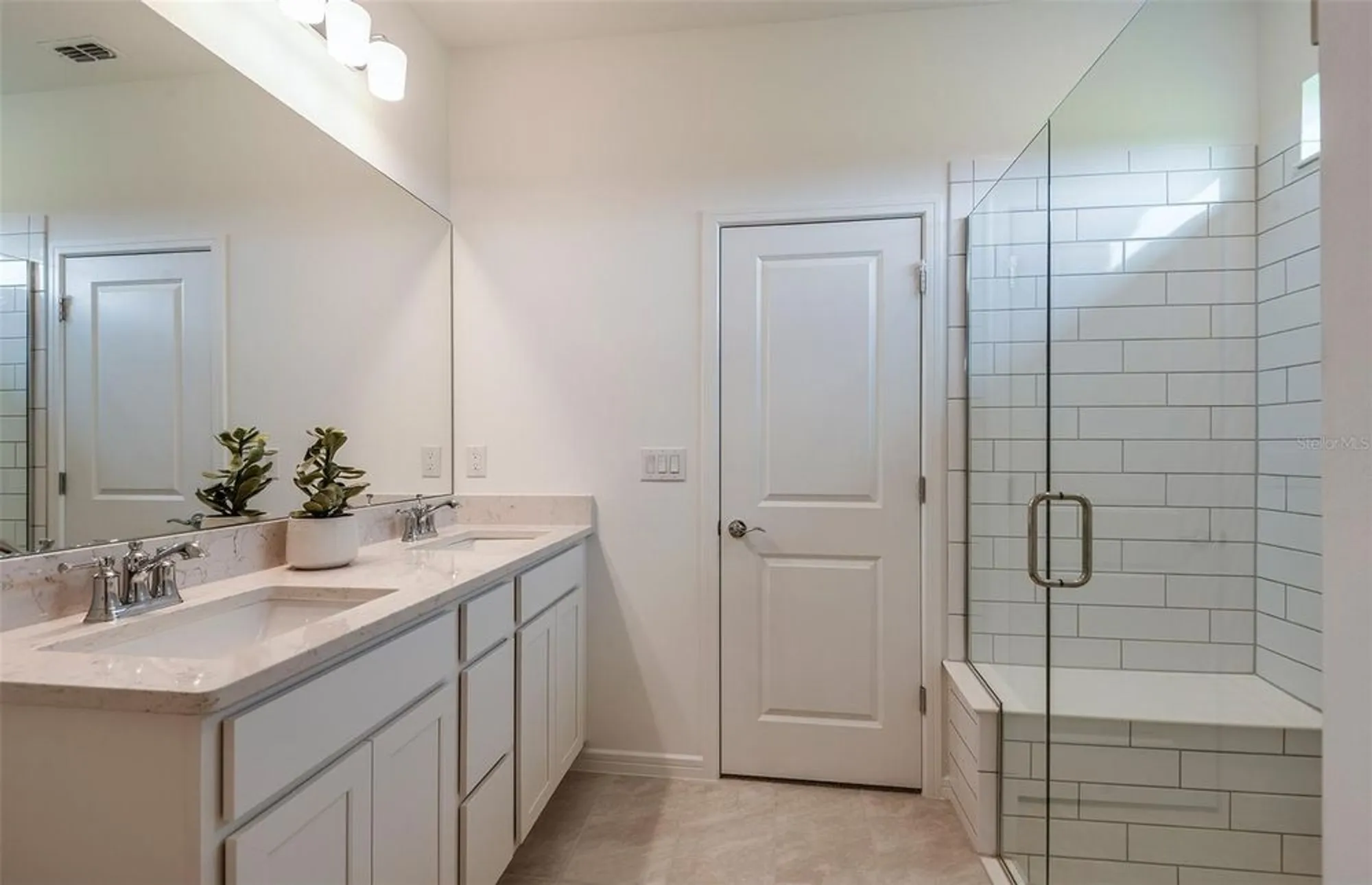 Property Slideshow image 9 of 28 | 9449 daylight dr, Parrish, FL, 34219