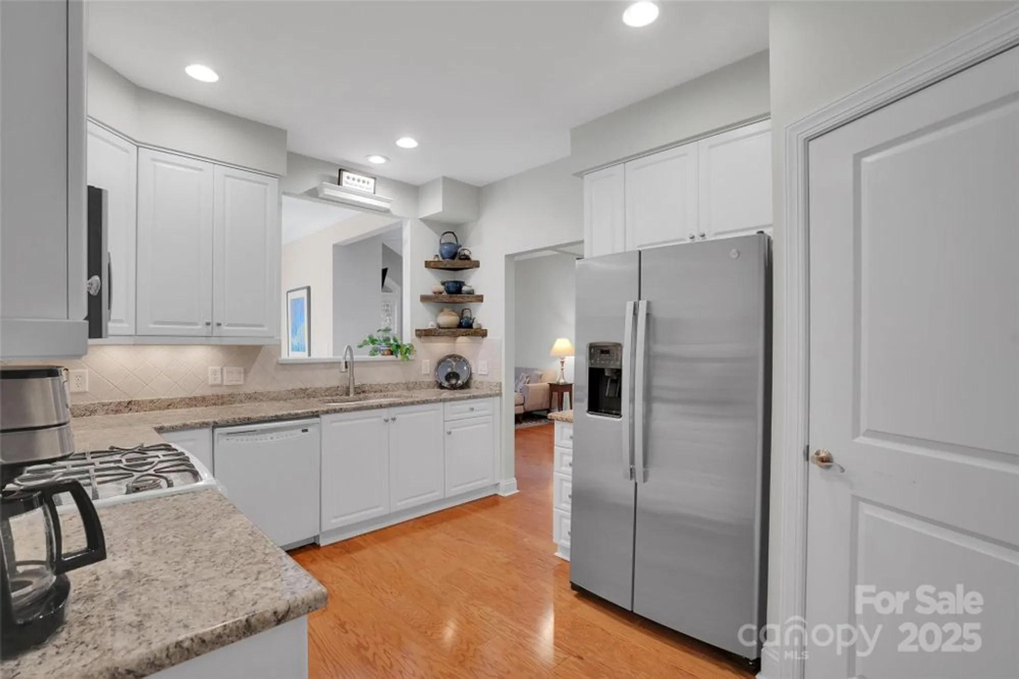 Property Slideshow image 15 of 46 | 2742 circa dr, Matthews, NC, 28105