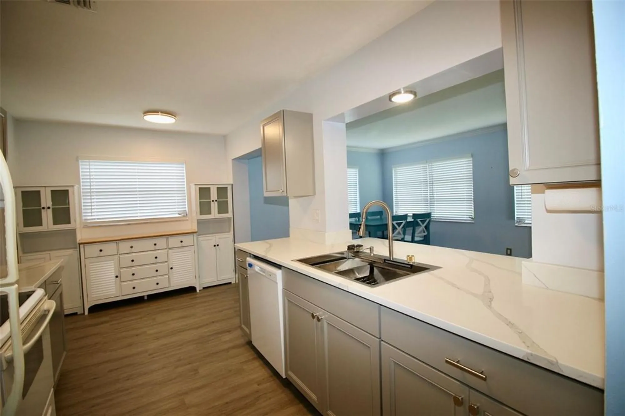 Property Slideshow image 21 of 47 | 3643 mainlands blvd, Pinellas Park, FL, 33782