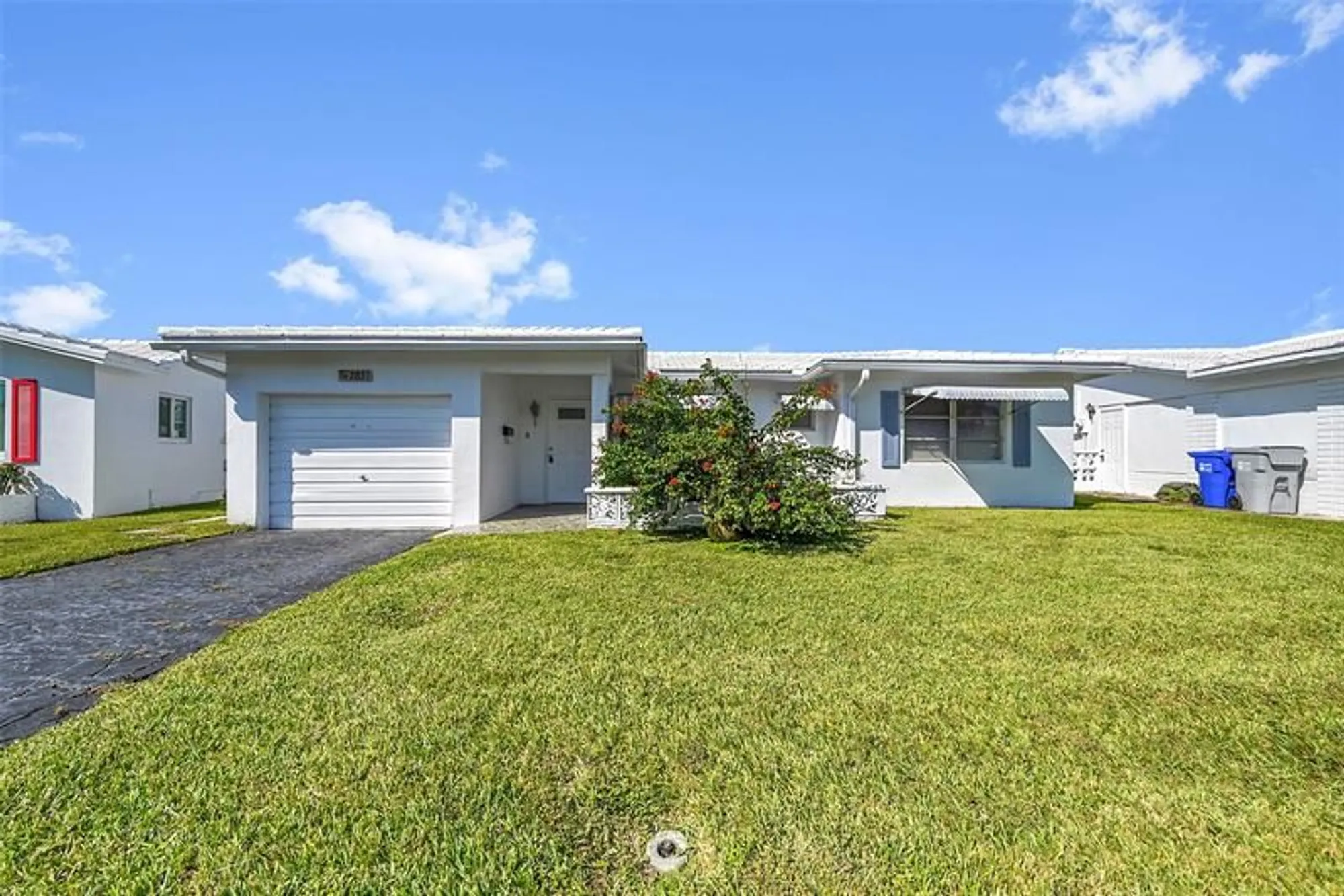 Property Slideshow image 1 of 25 | 2851 w golf blvd, Pompano Beach, FL, 33064