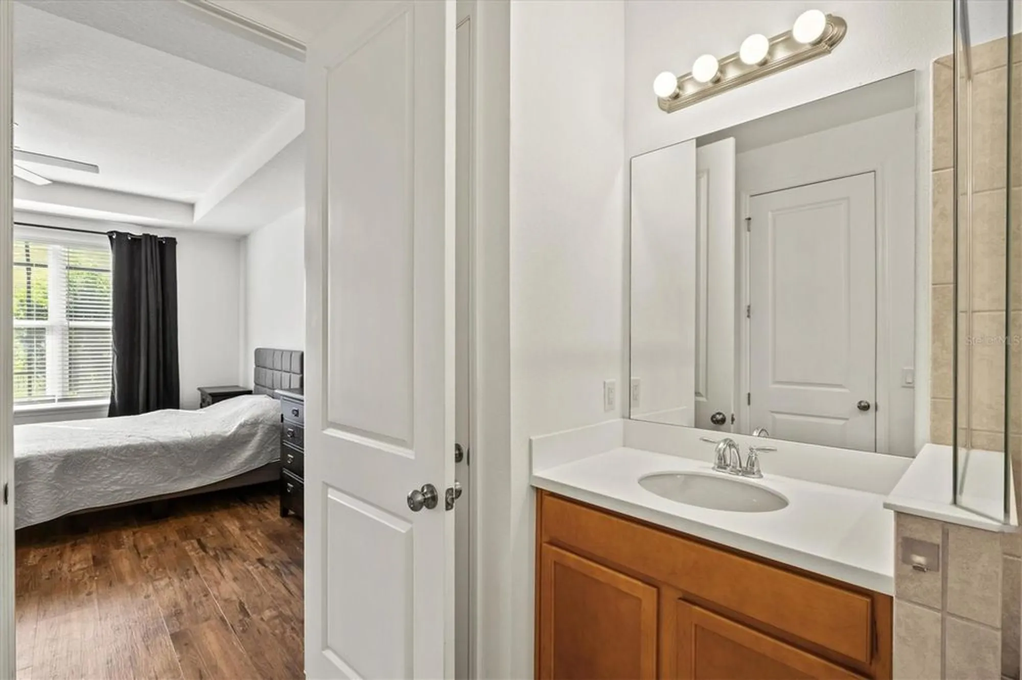 Property Slideshow image 27 of 95 | 5458 summit gln, Bradenton, FL, 34203