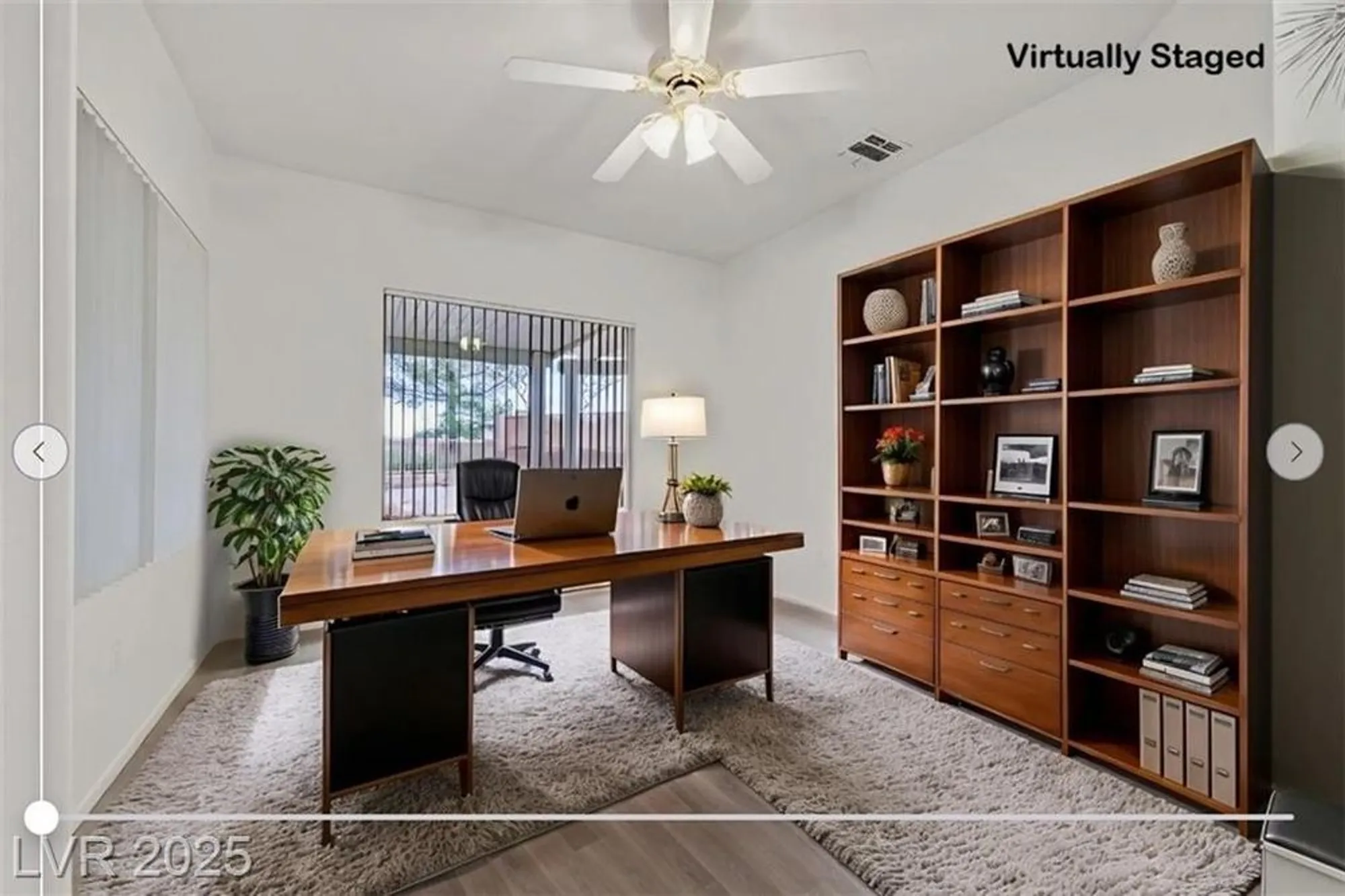 Property Slideshow image 10 of 53 | 580 cypress gardens pl, Henderson, NV, 89012
