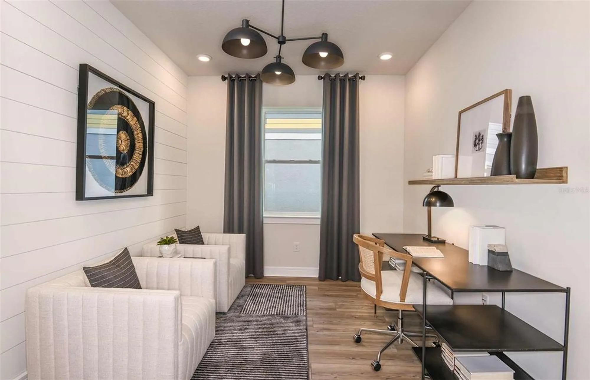 Property Slideshow image 11 of 29 | 14851 sunlit cir, Parrish, FL, 34219