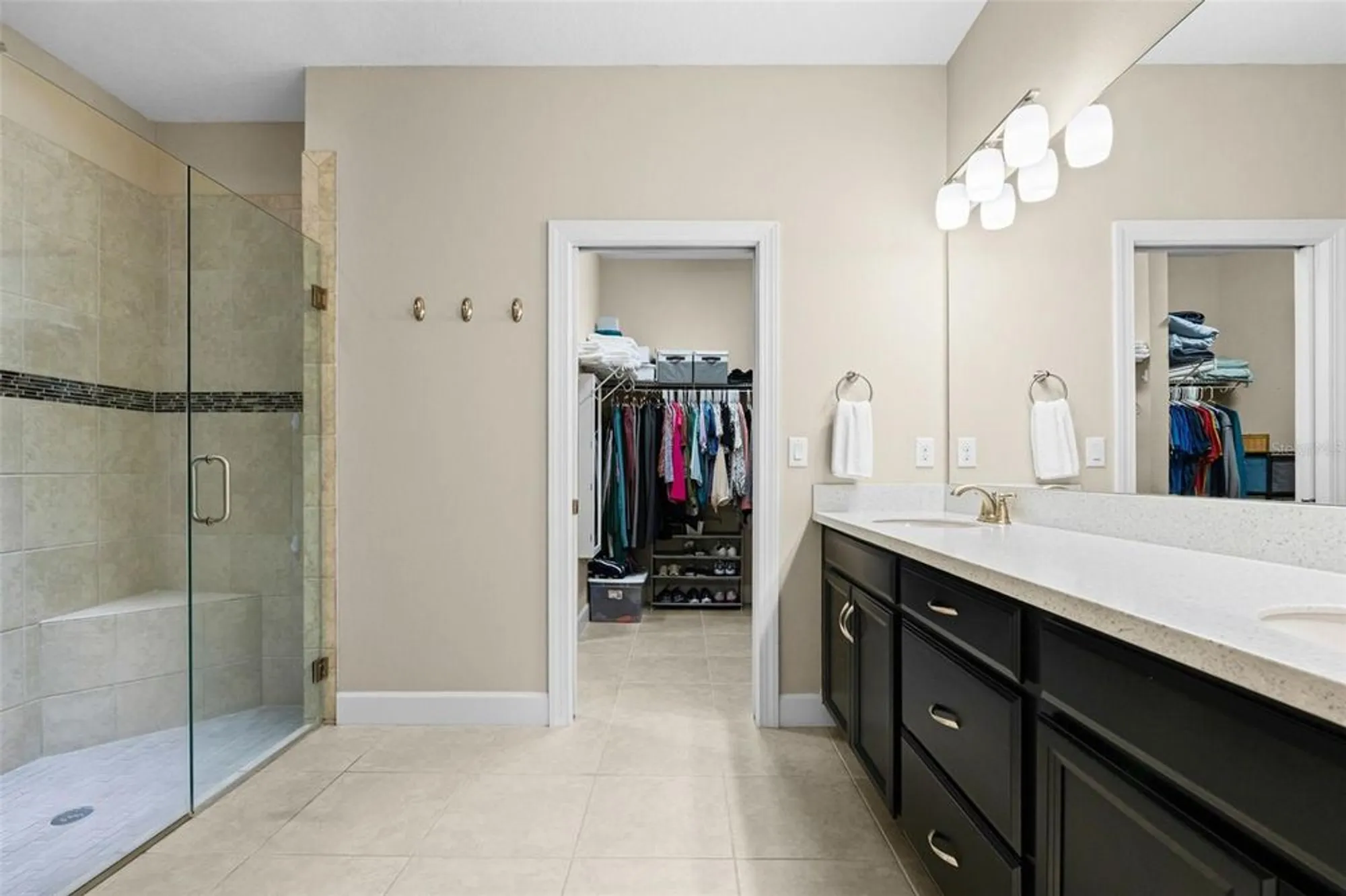Property Slideshow image 19 of 59 | 10413 highland park pl, Palmetto, FL, 34221