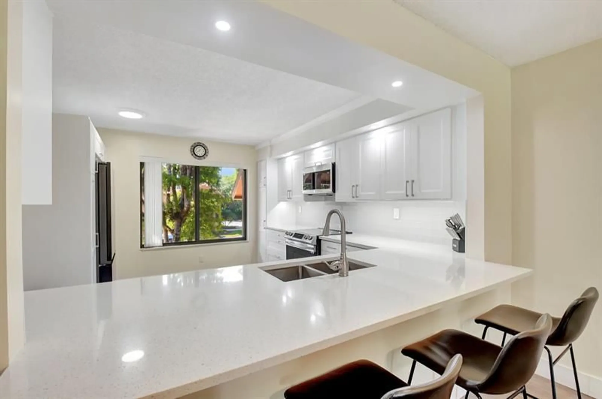 Property Slideshow image 18 of 86 | 11114 green lake dr apt 203, Boynton Beach, FL, 33437