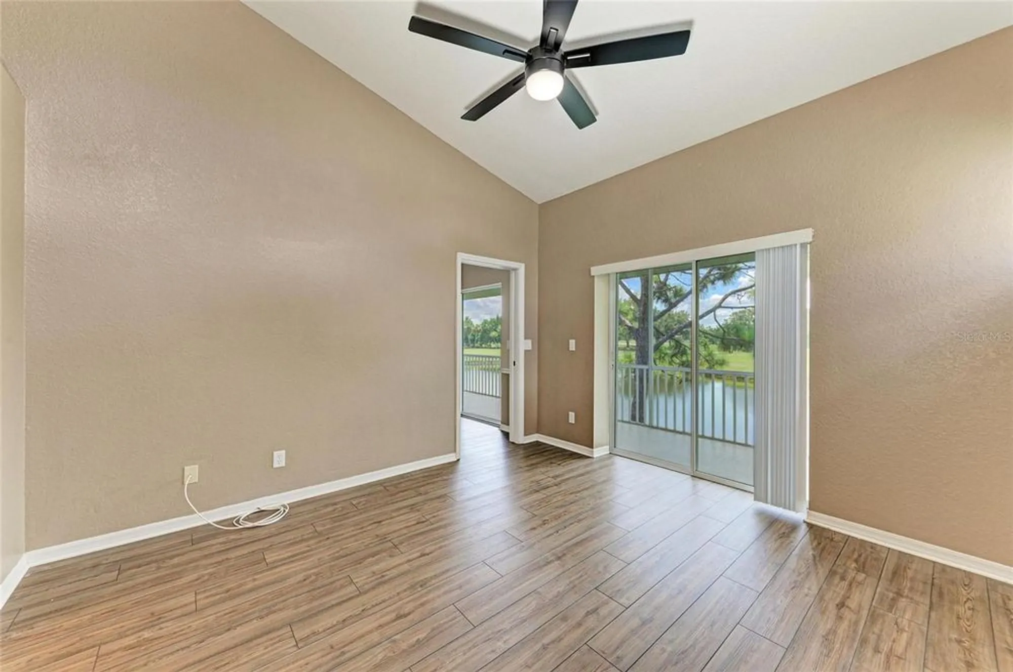 Property Slideshow image 25 of 51 | 6618 pineview ter # 6618, Bradenton, FL, 34203