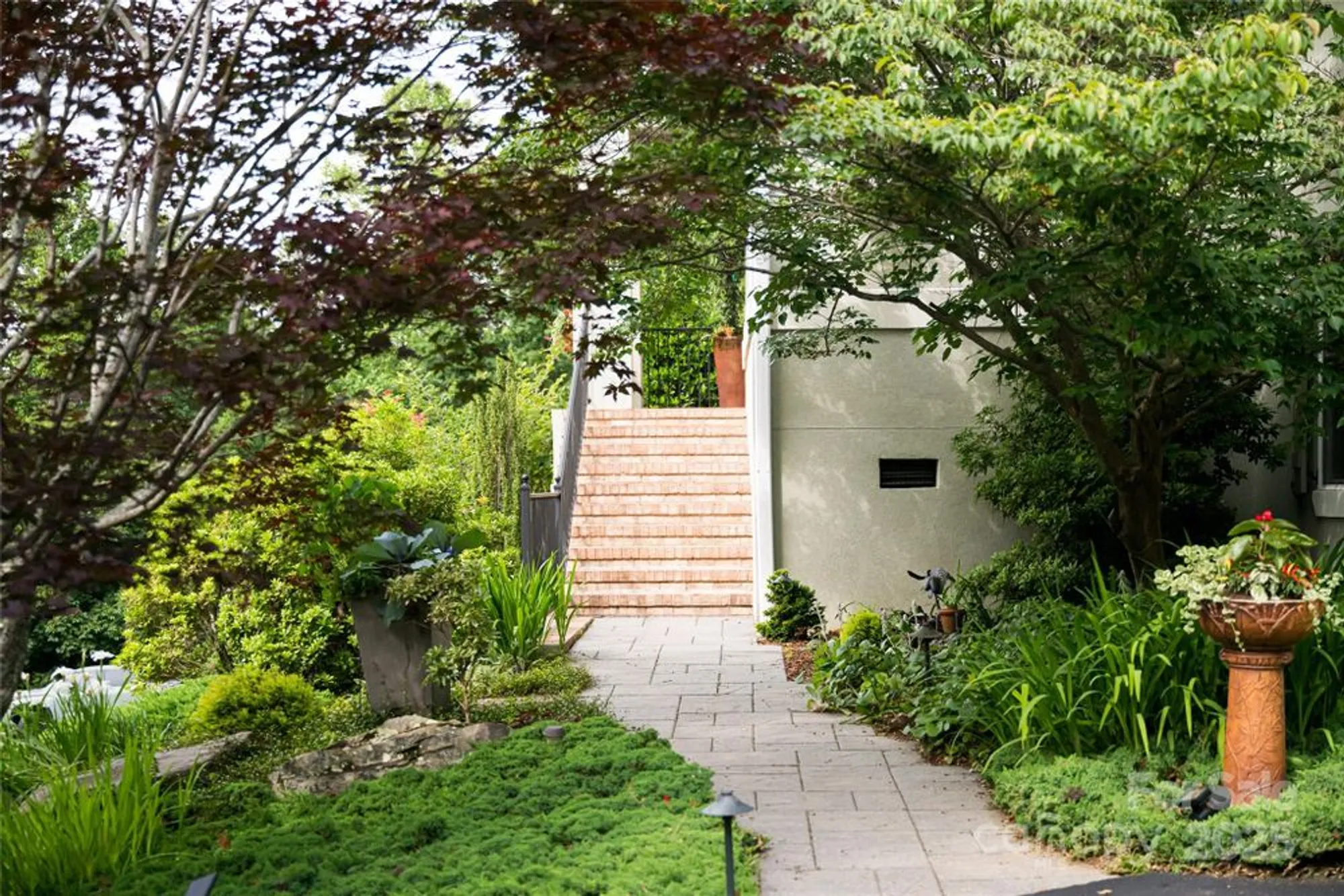 Property Slideshow image 4 of 46 | 7 white palmer ct, Biltmore Lake, NC, 28715