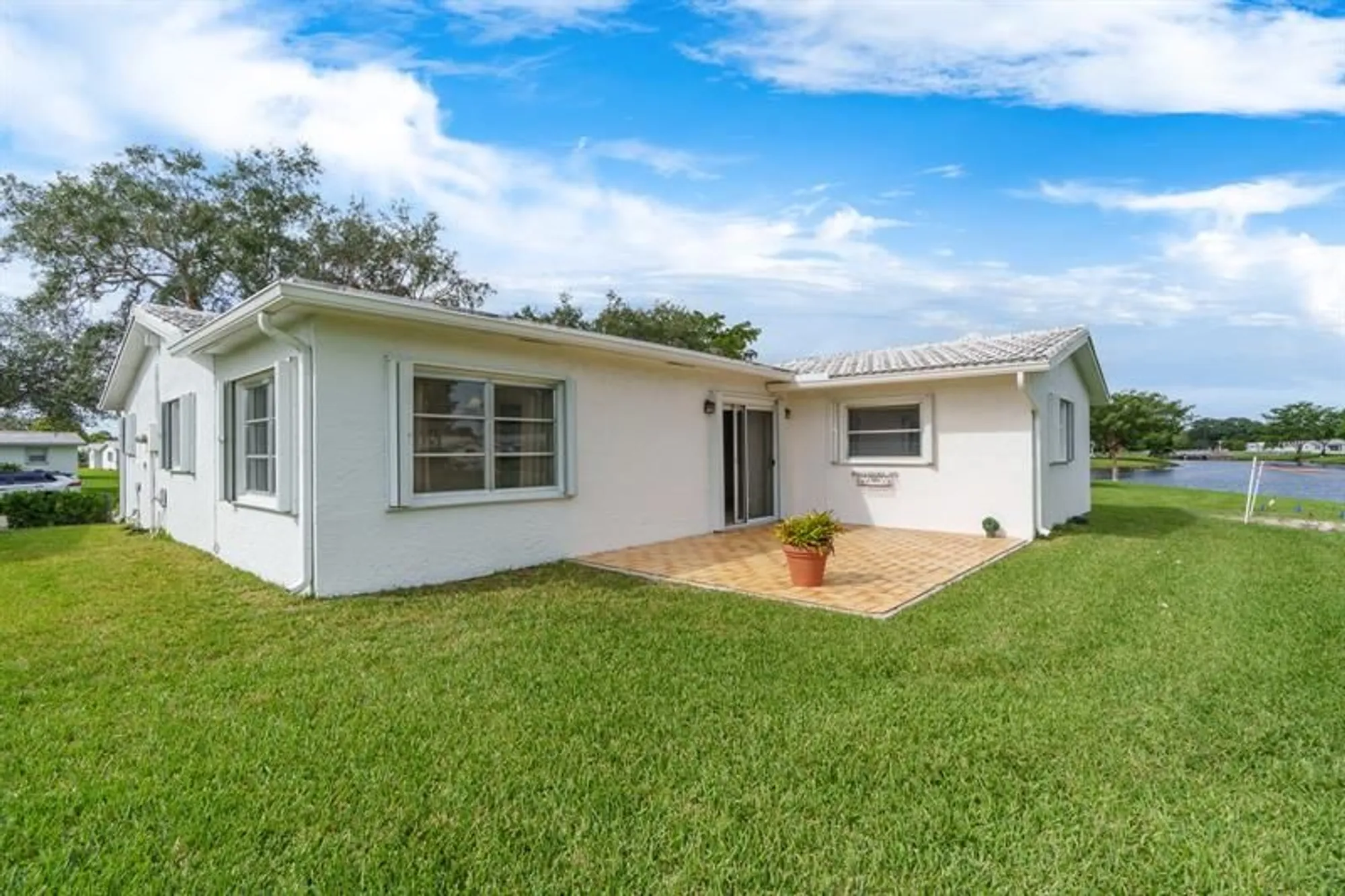 Property Slideshow image 43 of 51 | 8826 nw 13th st, Plantation, FL, 33322