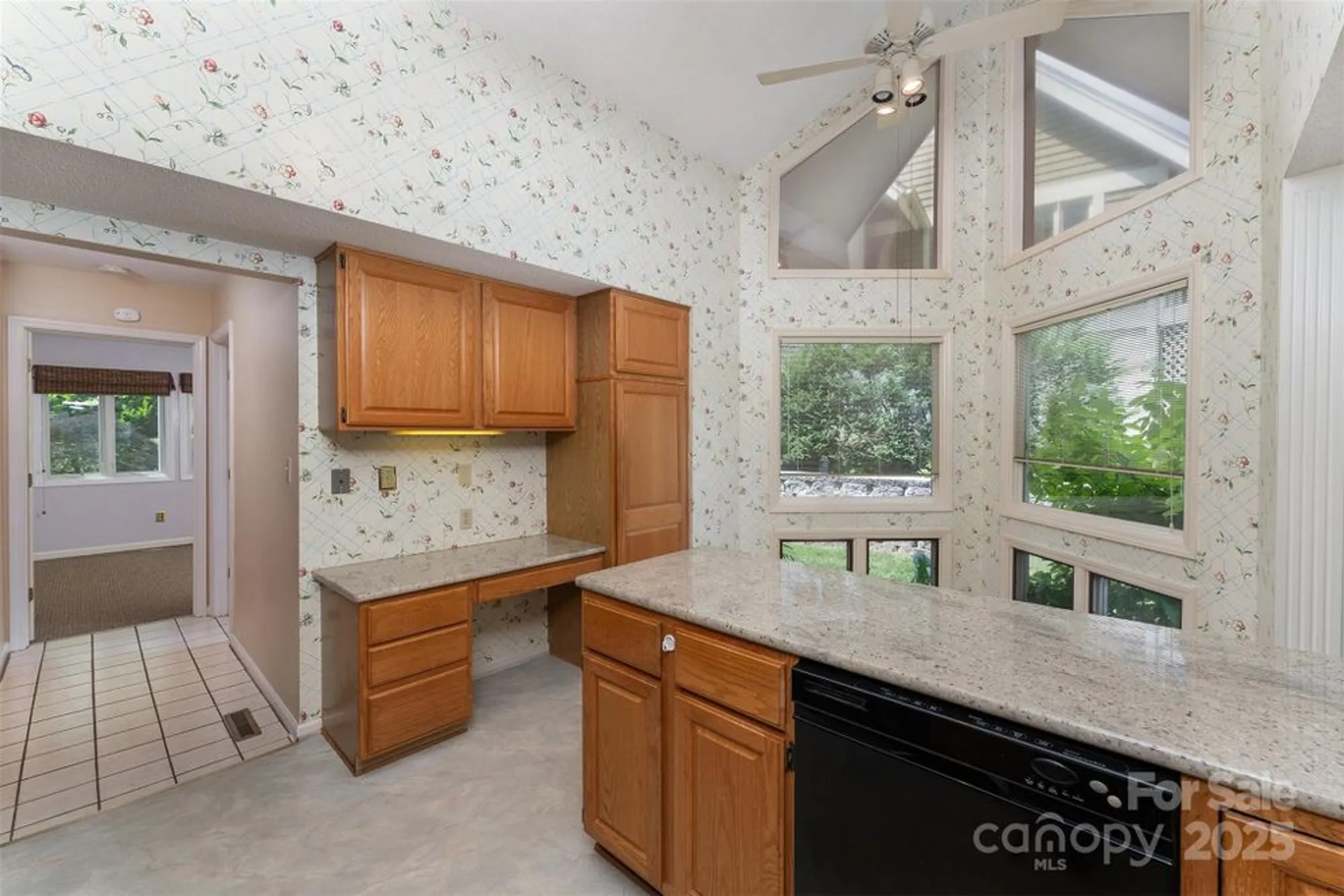 Property Slideshow image 21 of 41 | 144 overlook dr, Flat Rock, NC, 28731