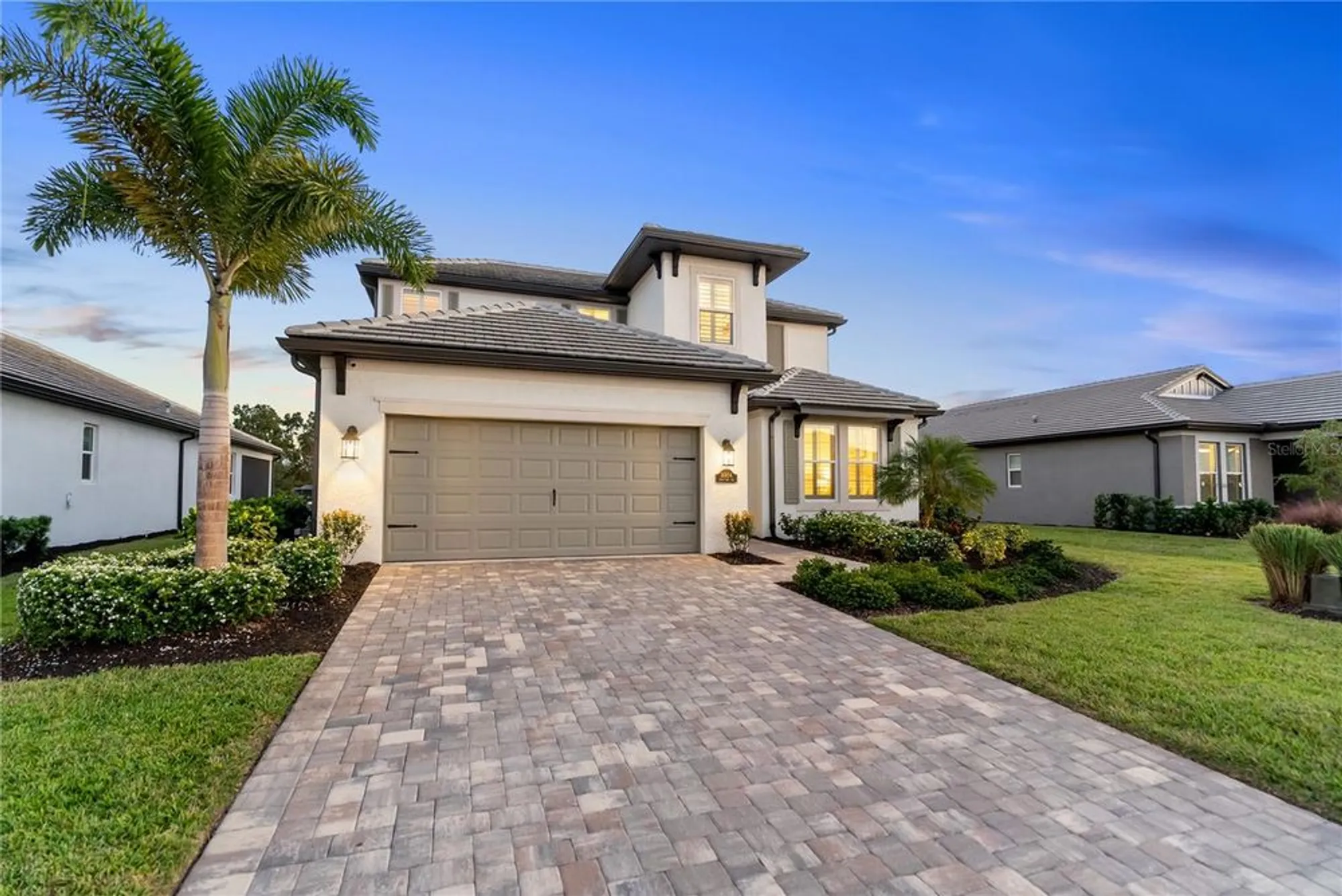 Property Slideshow image 12 of 99 | 16804 savory mist cir, Bradenton, FL, 34211