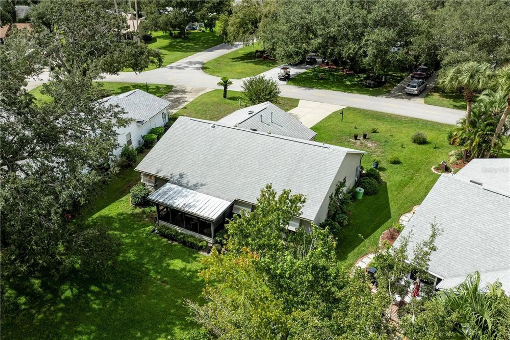 Property Slideshow image 29 of 33 | 803 dundee cir, Leesburg, FL, 34788