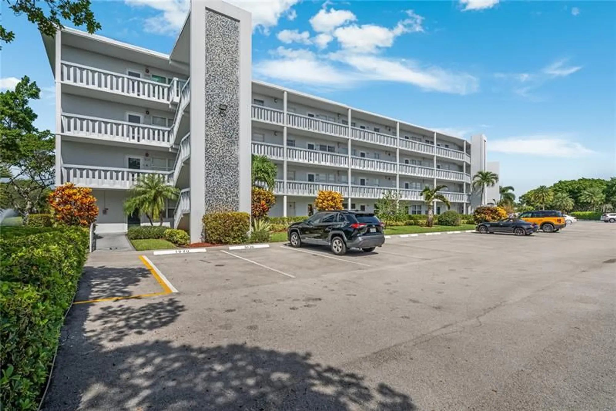 Property Slideshow image 22 of 27 | 2019 islewood d # 2019, Deerfield Beach, FL, 33442
