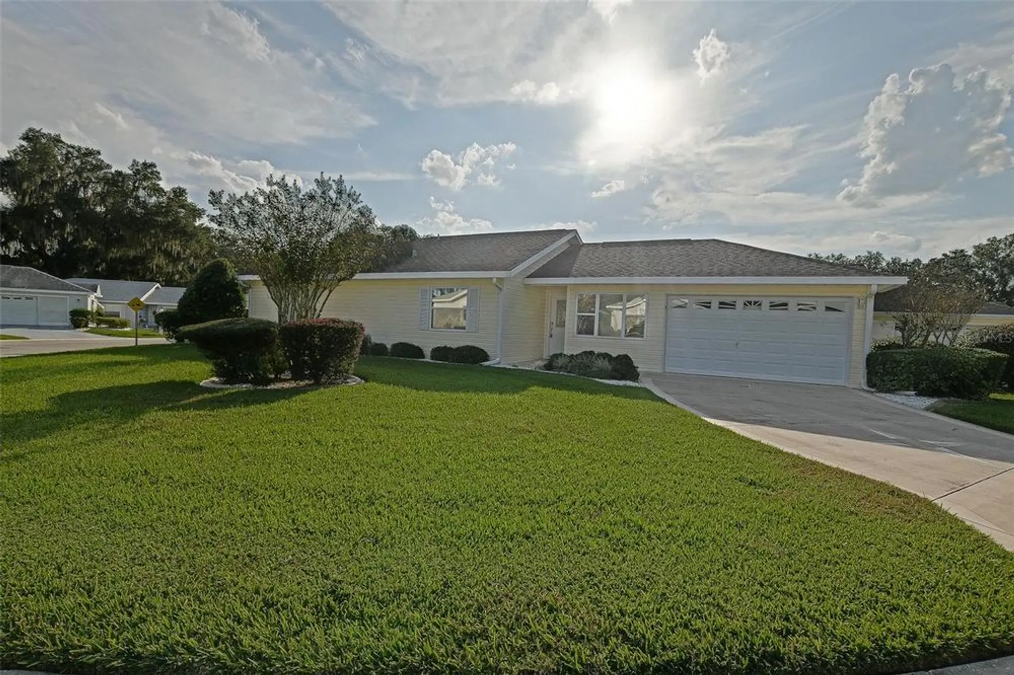 Property Slideshow image 1 of 27 | 10046 se 175th st, Summerfield, FL, 34491