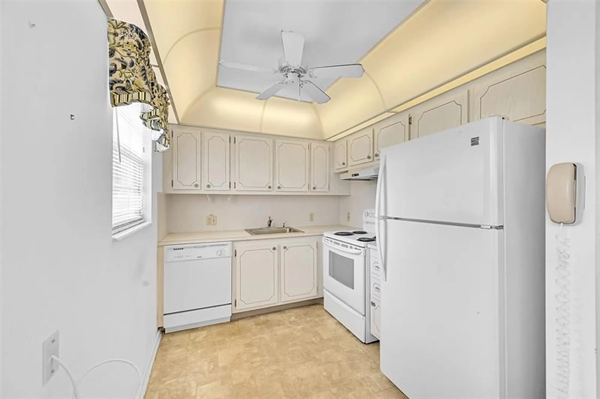 Property Slideshow image 12 of 38 | 298 preston h # 298, Boca Raton, FL, 33434