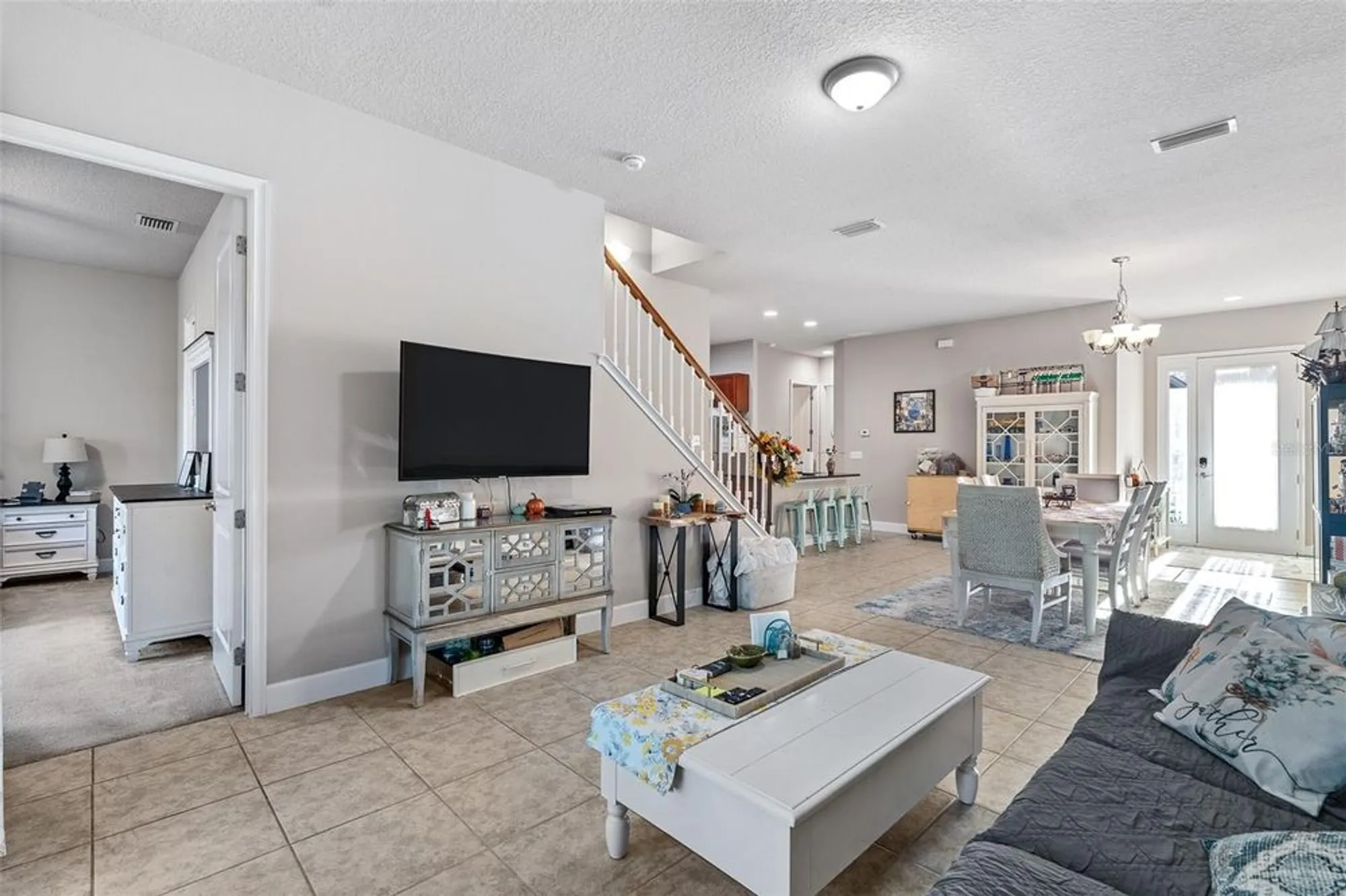 Property Slideshow image 19 of 51 | 1047 kilkenny ln, Ormond Beach, FL, 32174